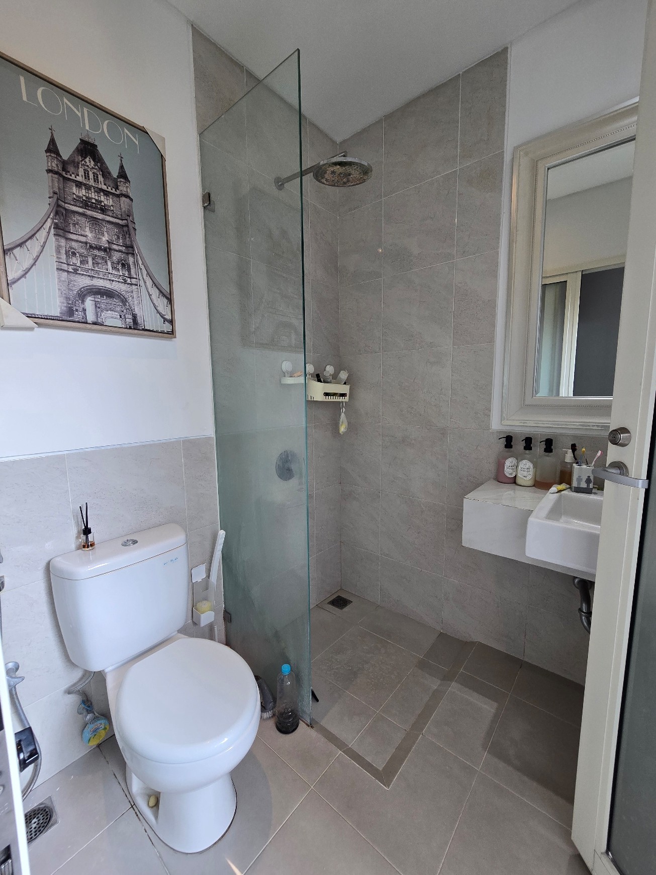 Rumah Hitung Tanah Area Cipete