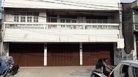 Ruko 3 unit gandeng di H Juanda Ciputat, TangSel dekat dg MRT Lebak Bulus...