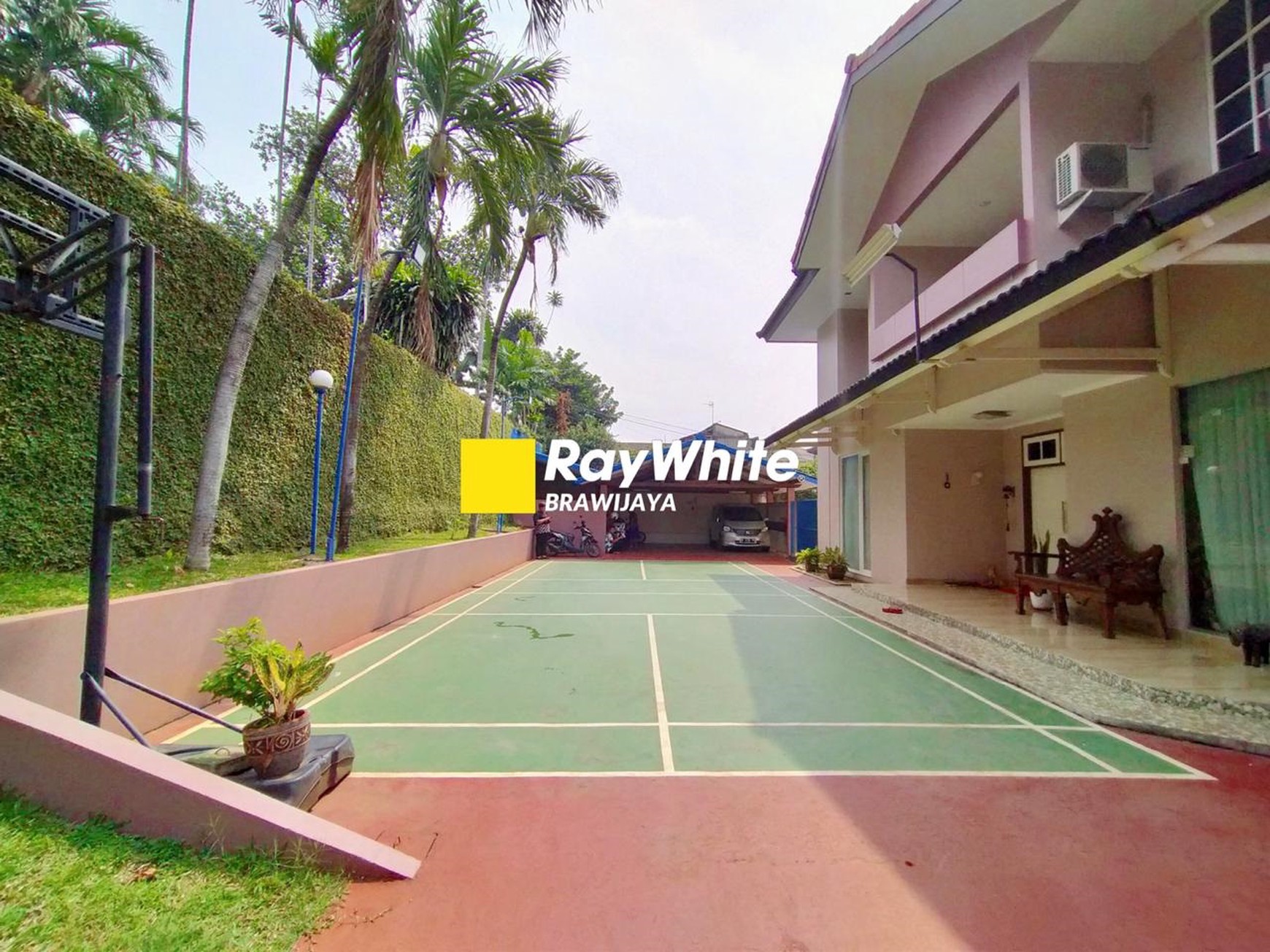 Rumah di Abdul Majid Raya, Cipete, dalam cluster, dekat MRT Cipete