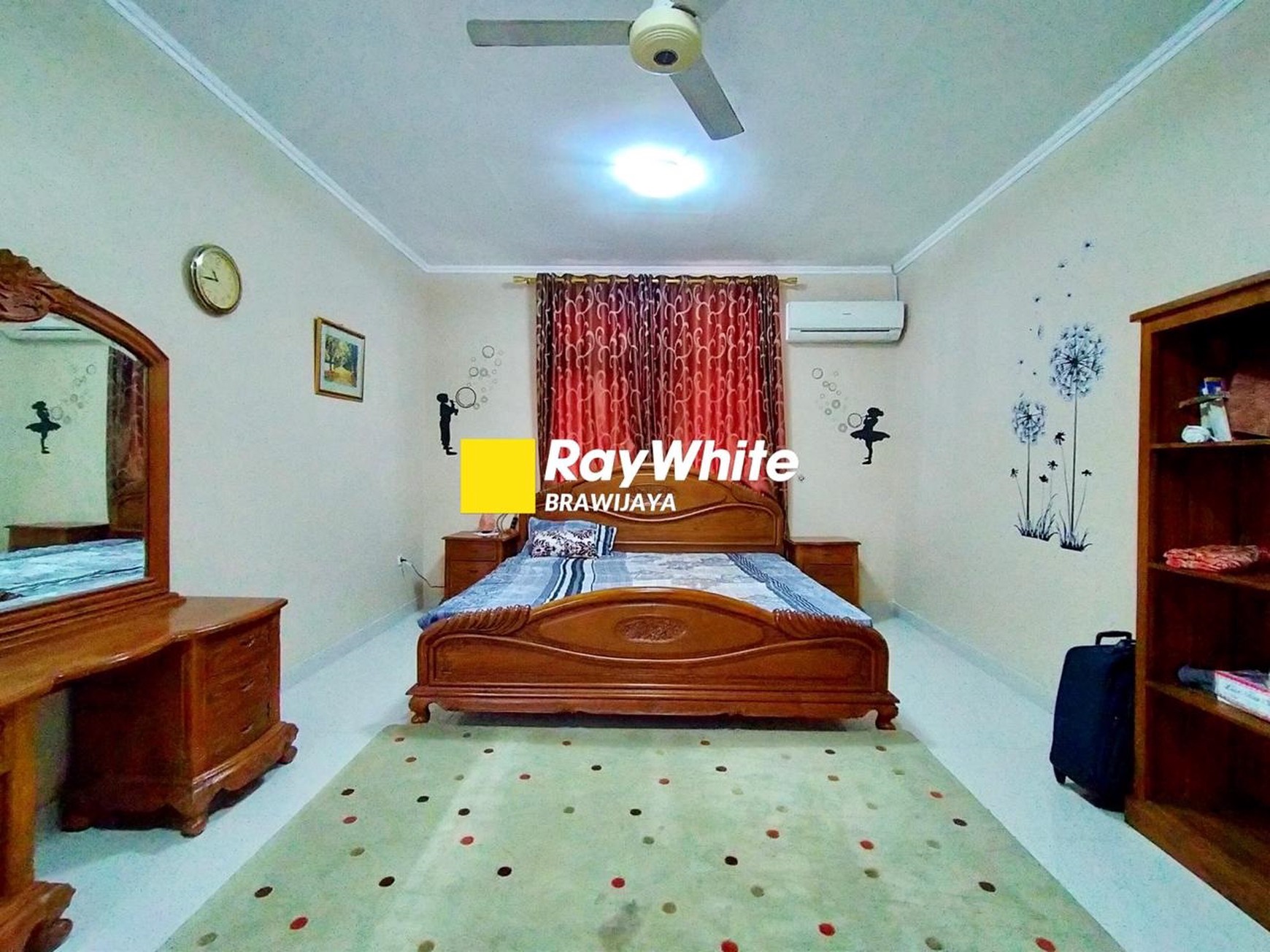 Rumah di Abdul Majid Raya, Cipete, dalam cluster, dekat MRT Cipete