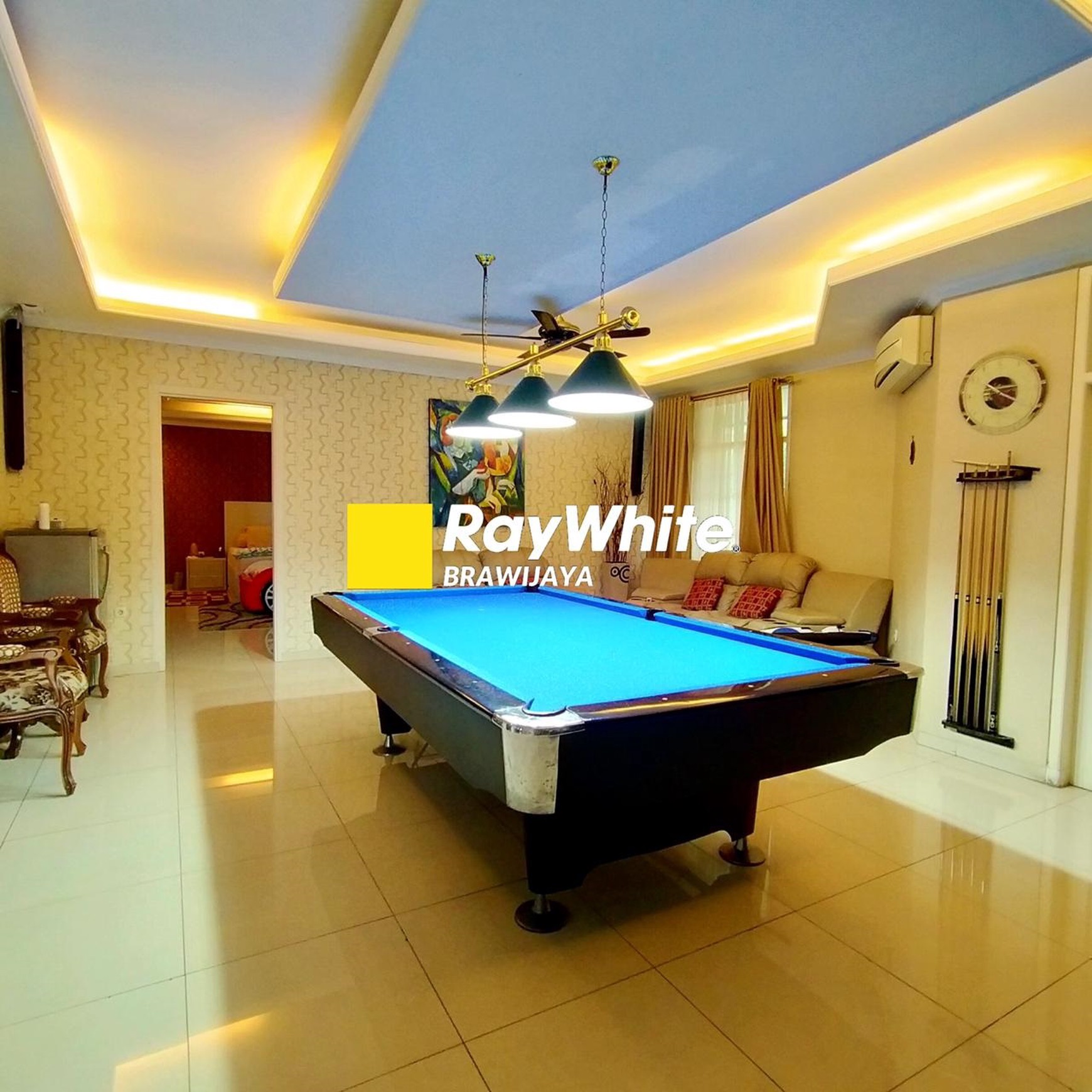 Rumah di Abdul Majid Raya, Cipete, dalam cluster, dekat MRT Cipete