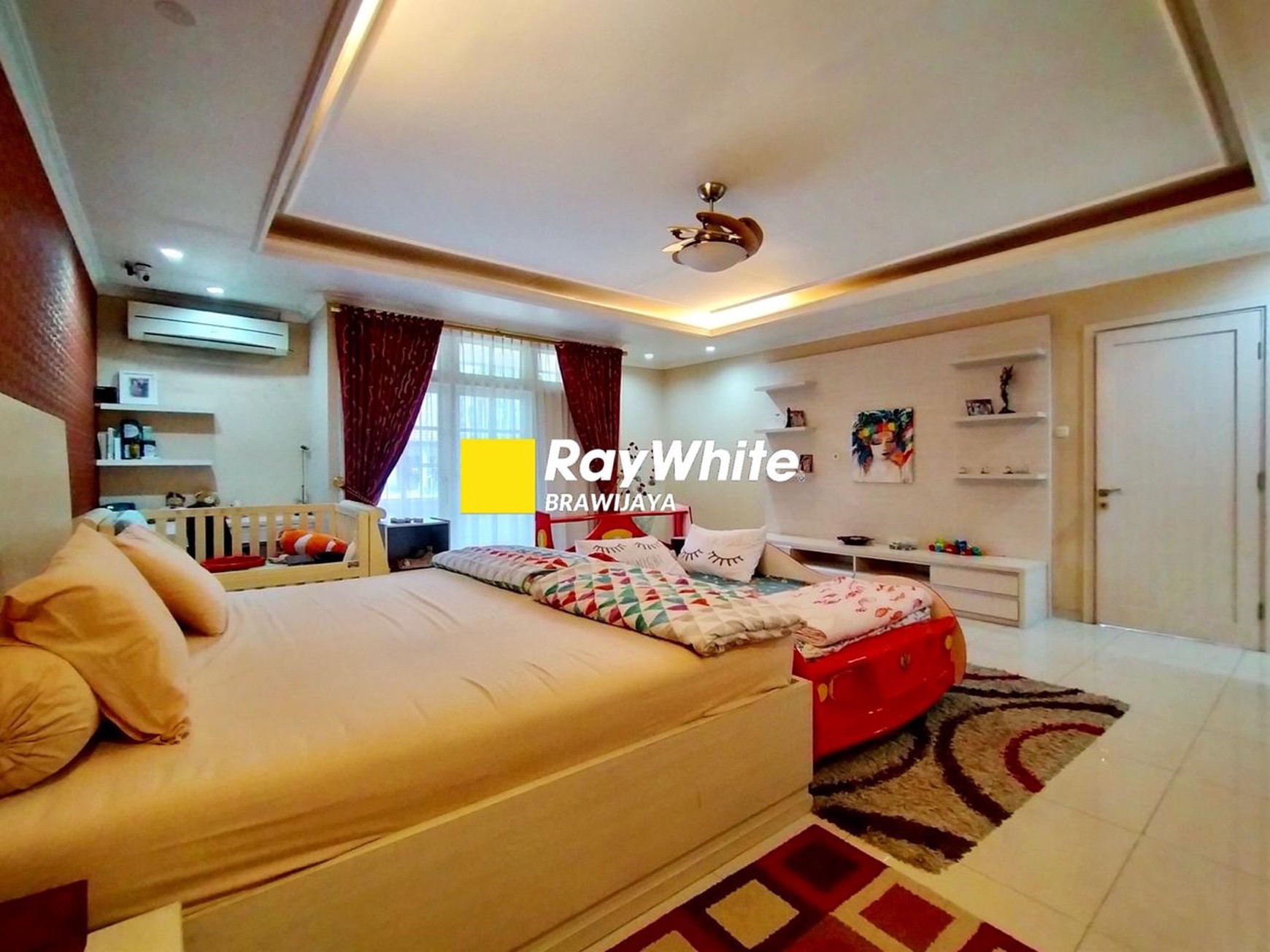 Rumah di Abdul Majid Raya, Cipete, dalam cluster, dekat MRT Cipete