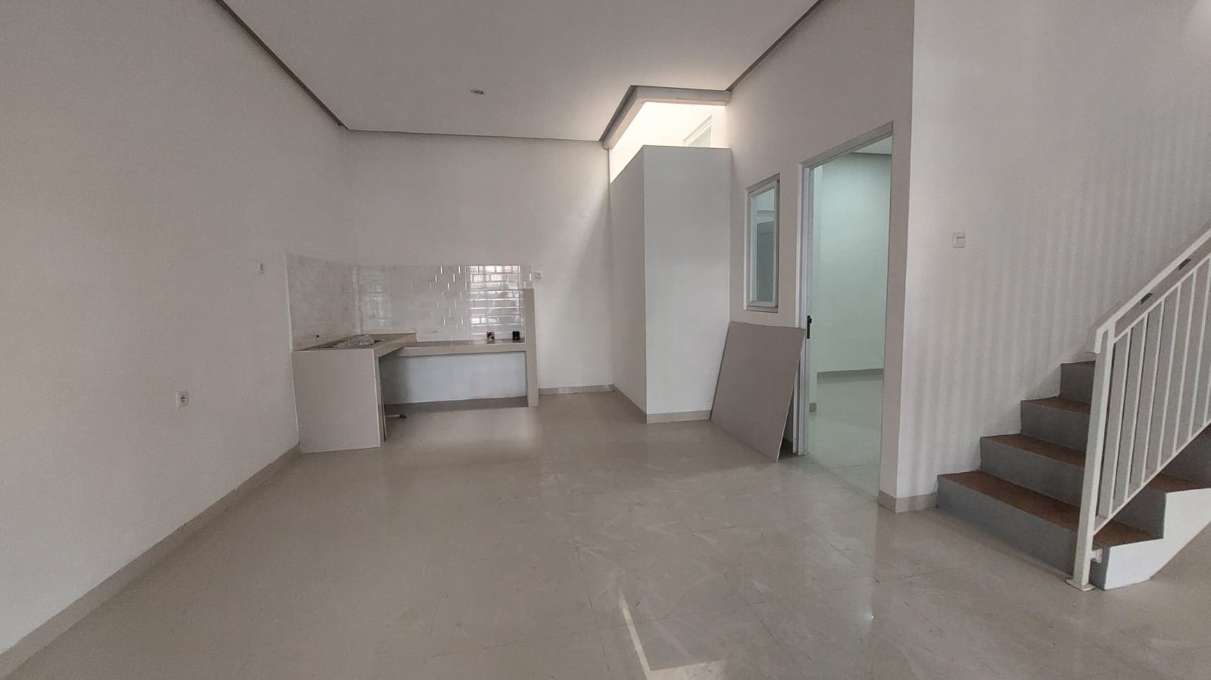 Rumah siap huni di ciputat.