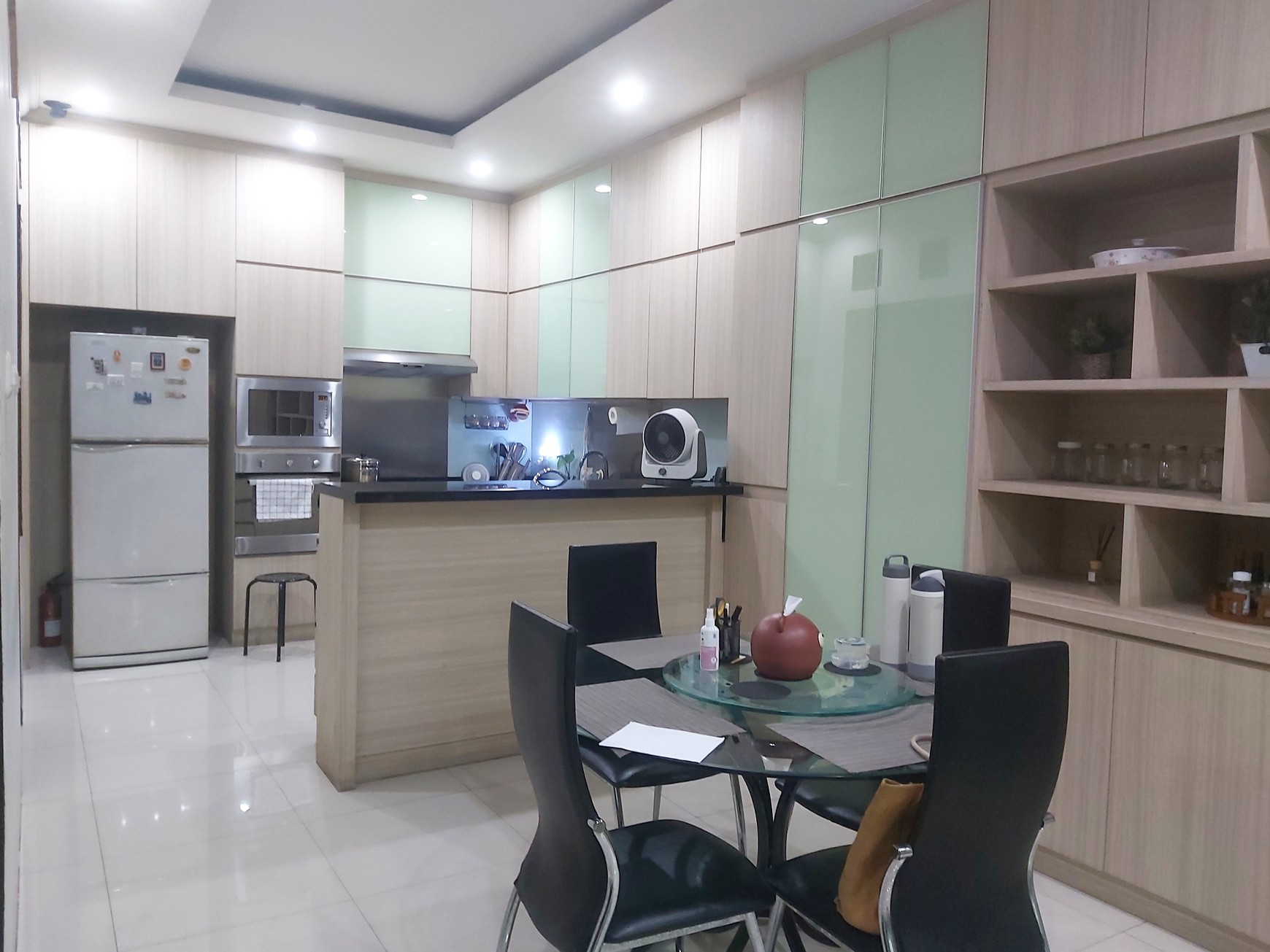 Rumah Dijual di Duri Kepa