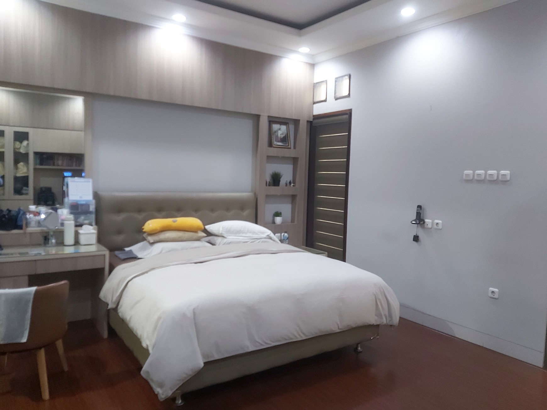 Rumah Dijual di Duri Kepa