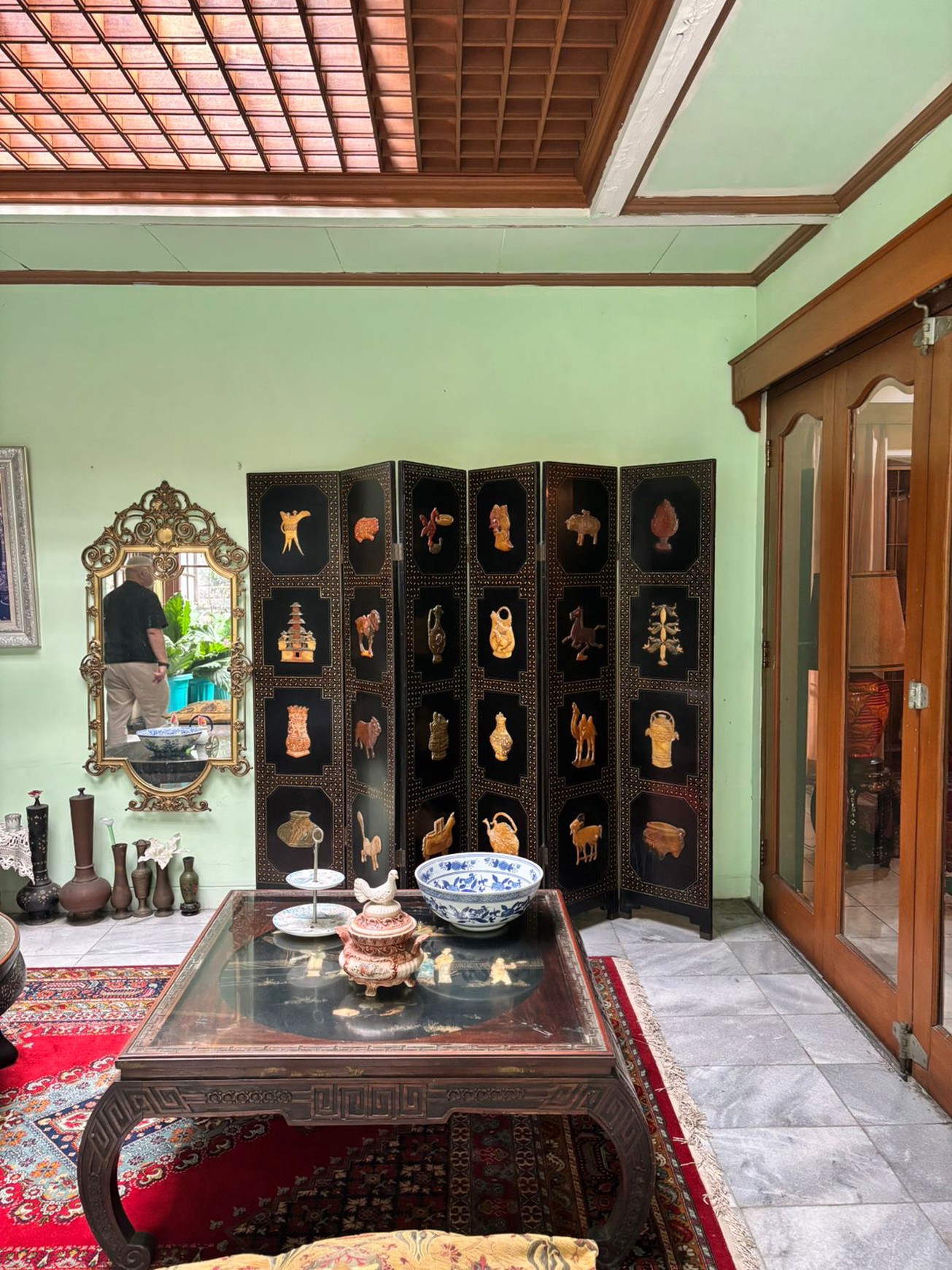 Rumah Lama Lokasi Strategis Duren Tiga Jakarta Selatan