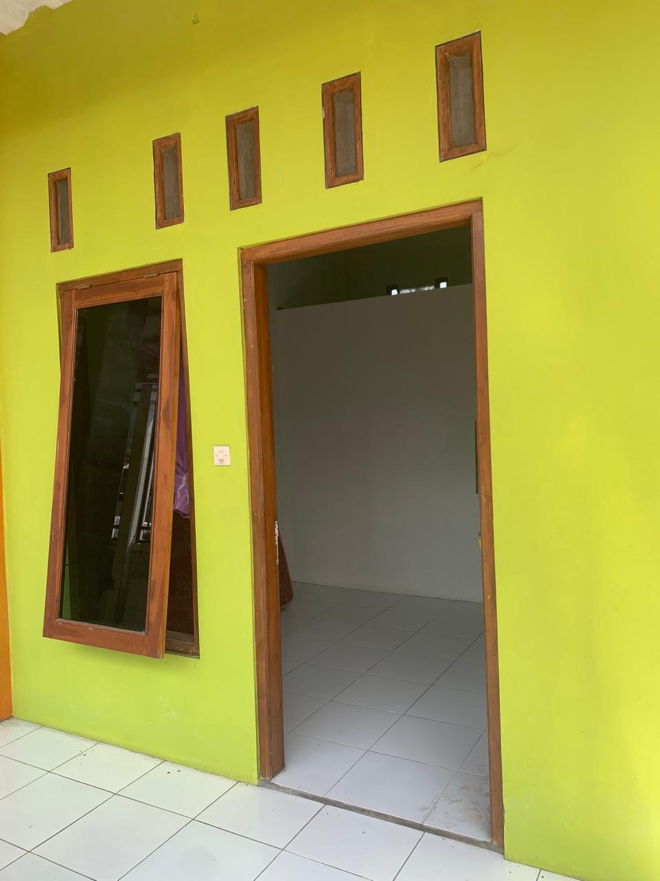 Miliki Investasi Rumah Kost dengan 29 Kamar Lokasi Strategis di Kota Magelang.
