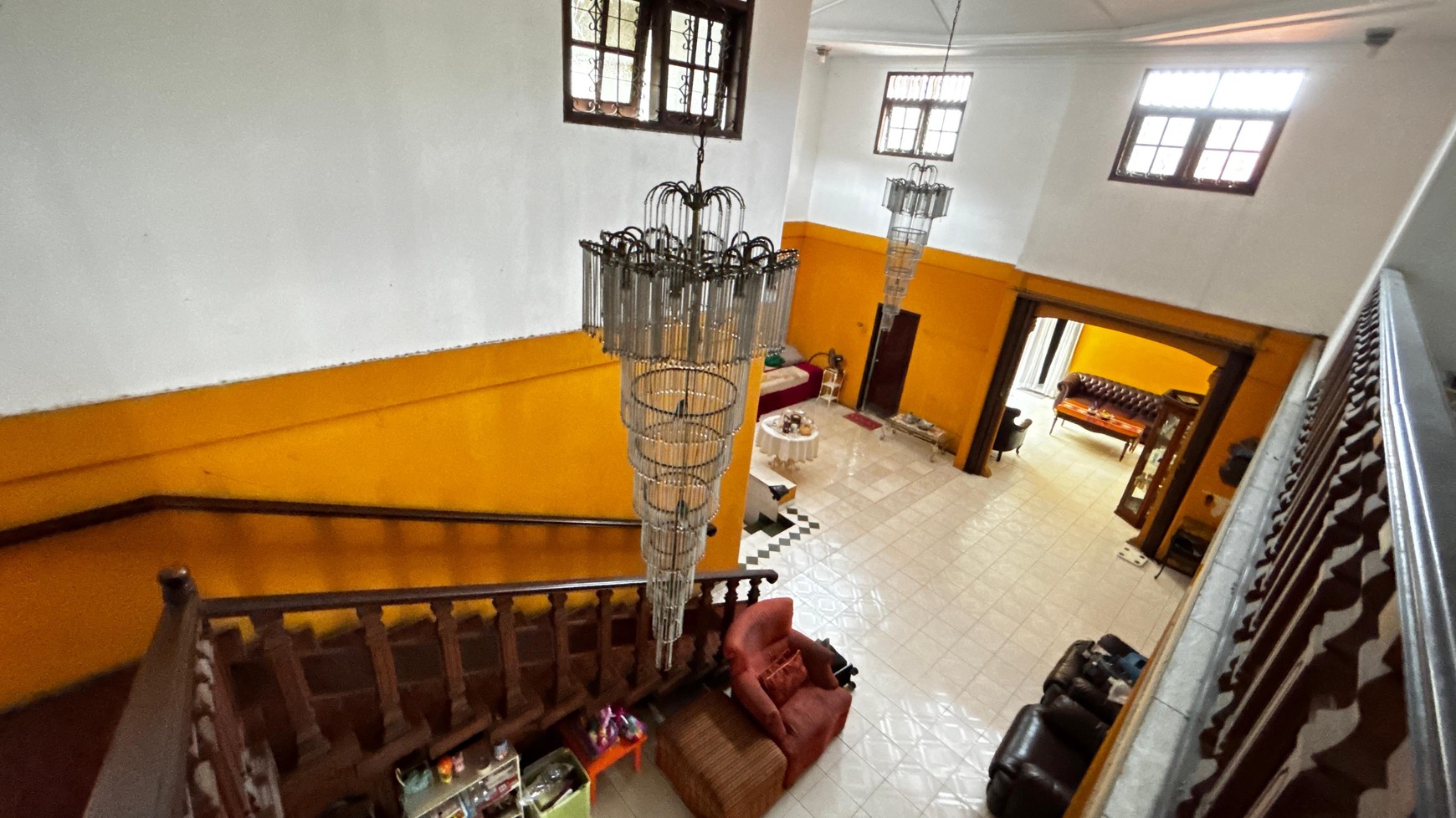 Rumah Besar 2 Lantai Di Pedati Jatinegara, 2 Menit Jalan Kaki ke Bypass Jl. DI Panjaitan