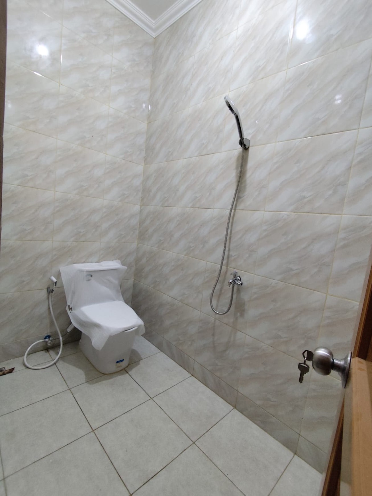 Rumah Bagus Siap Huni SHM KT 3 KM 2 SHM @Ciputat