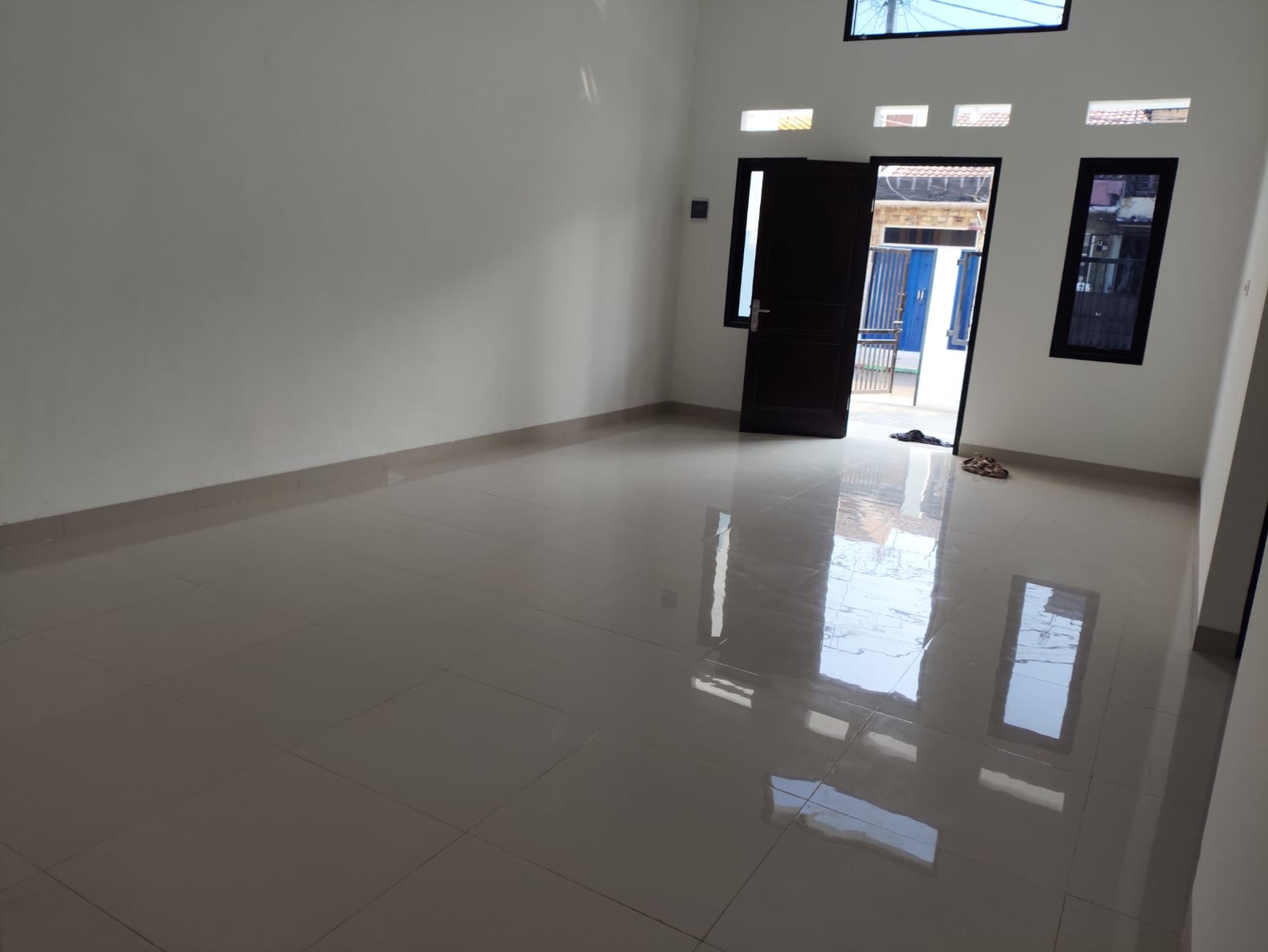 Rumah Bagus Siap Huni SHM KT 3 KM 2 SHM @Ciputat