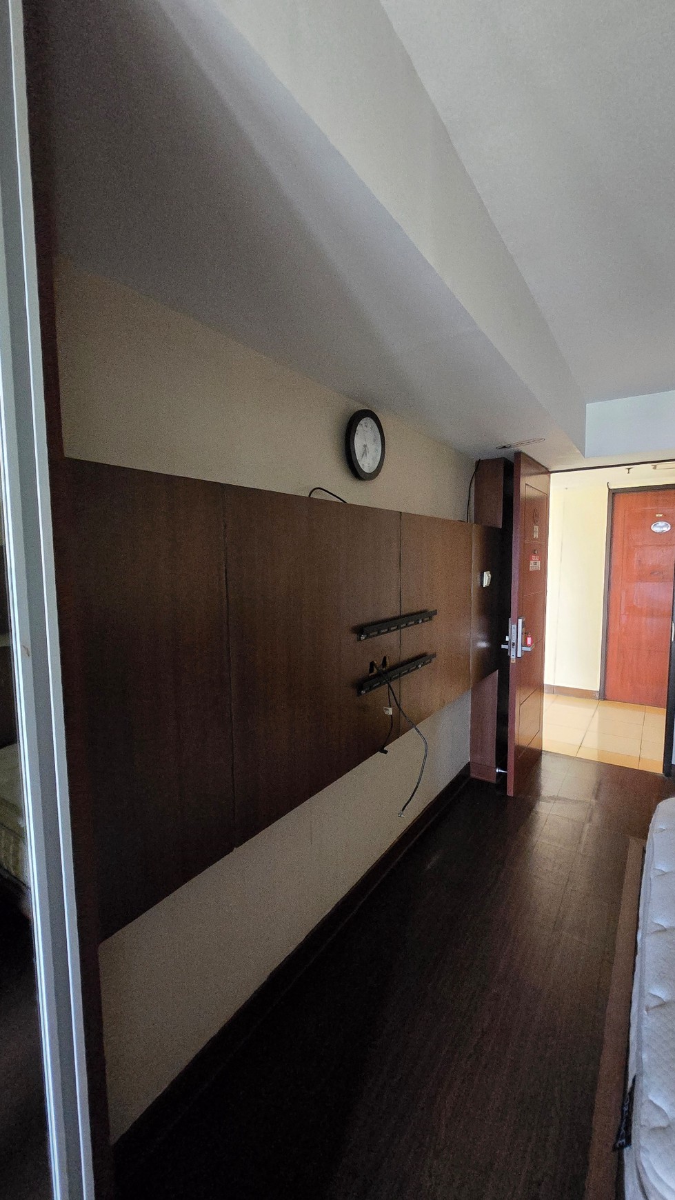 Dijual studio furnished lantai 18 apartemen kebagusan city