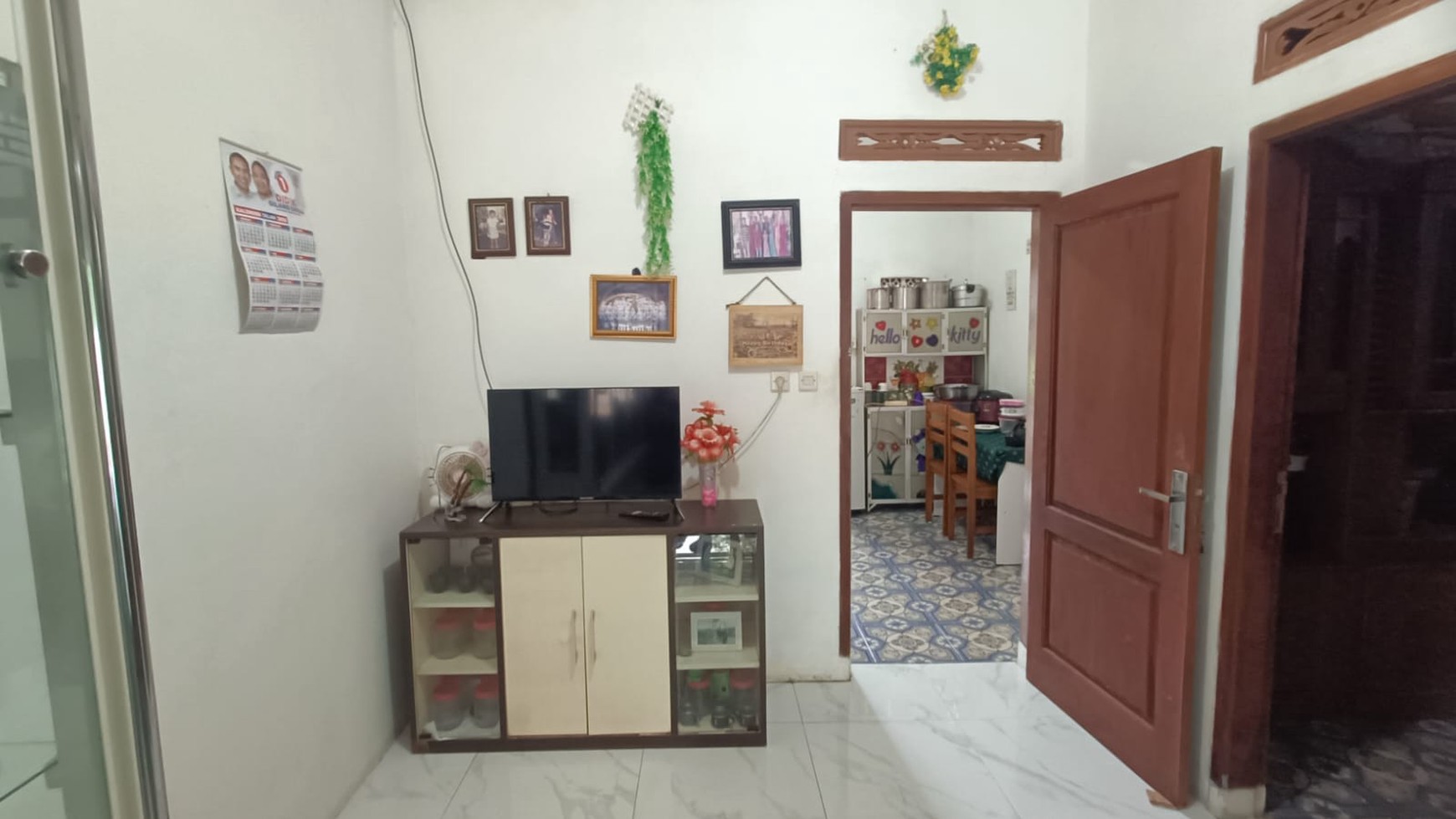 DIJUAL CEPAT DUA RUMAH SEKALIGUS LOKASI STRATEGIS DEKAT KE ALUN2-ALUN CIMAHI
