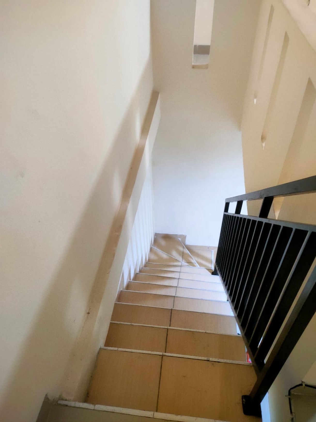 Dijual Rumah di Golden City Sepatan Tangerang 