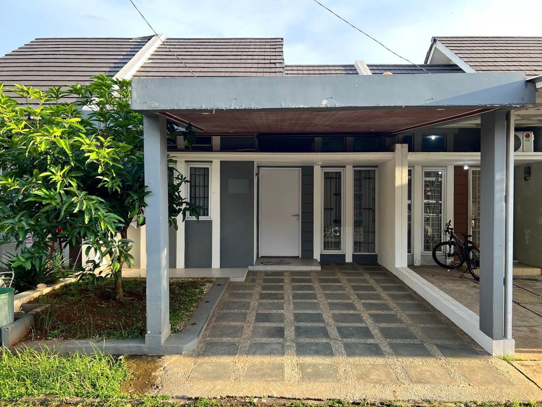 Rumah Bagus, 1 Lantai, Minimalis, dalam Cluster di Parung Panjang