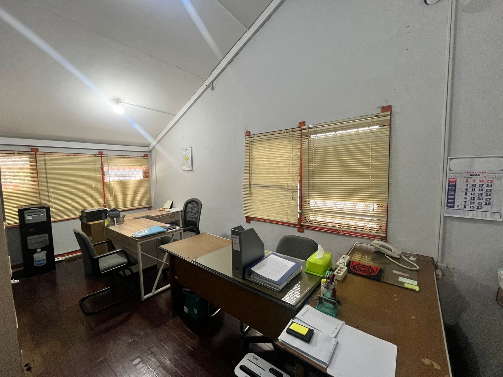 Dijual kantor lokasi nempel stasiun MRT Lebak Bulus