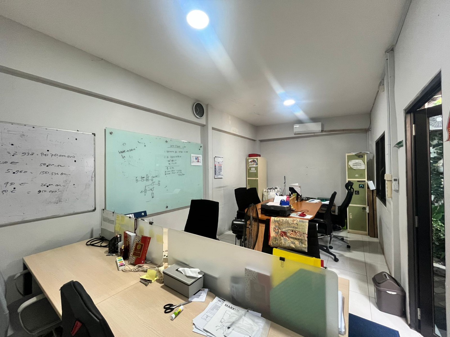 Dijual kantor lokasi nempel stasiun MRT Lebak Bulus