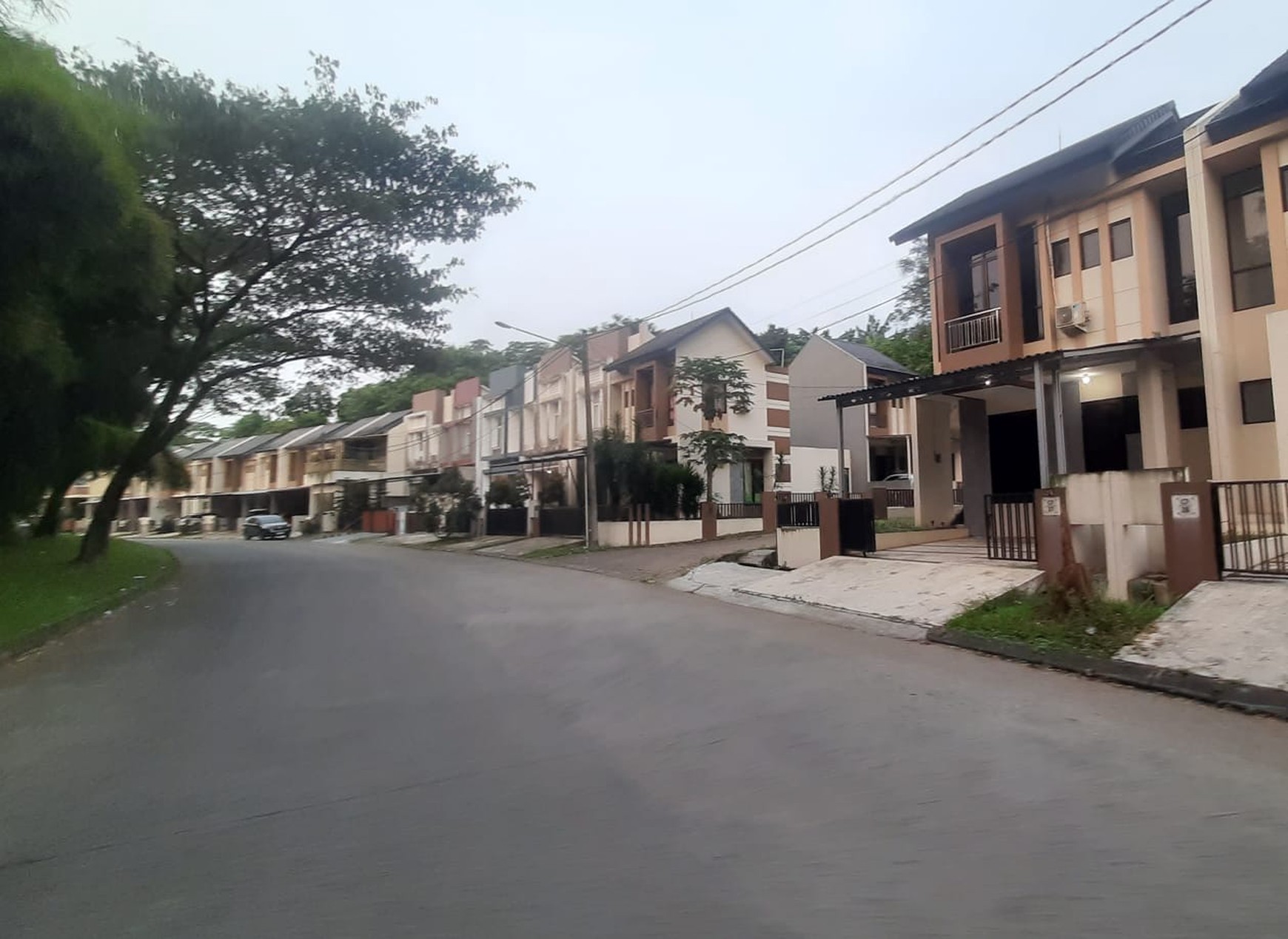 Rumah bagus siap huni, lokasi strategis di Ciater.