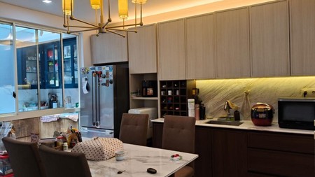 Dijual Rumah Terawat Graha Natura Surabaya Barat