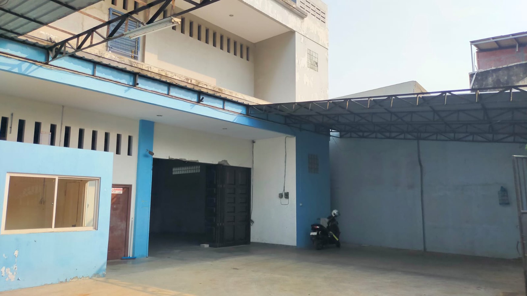 Gudang dan Kantor LT 1222m2 di Area Kemayoran Jakarta Pusat