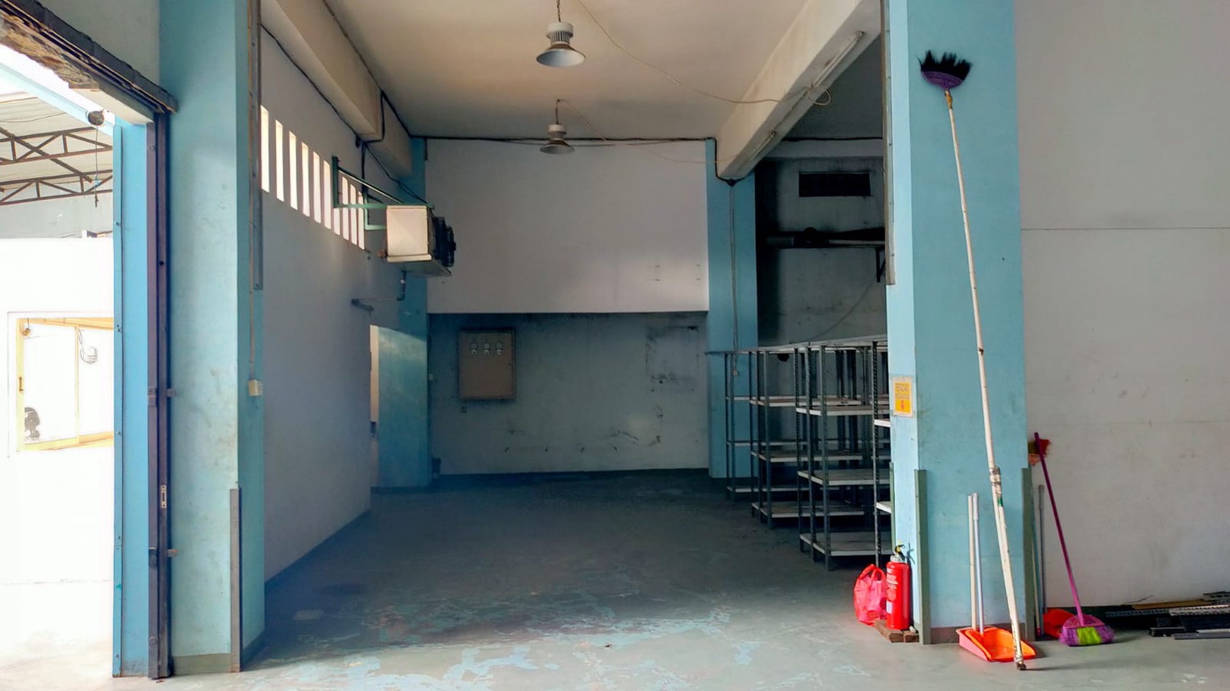 Gudang dan Kantor LT 1222m2 di Area Kemayoran Jakarta Pusat