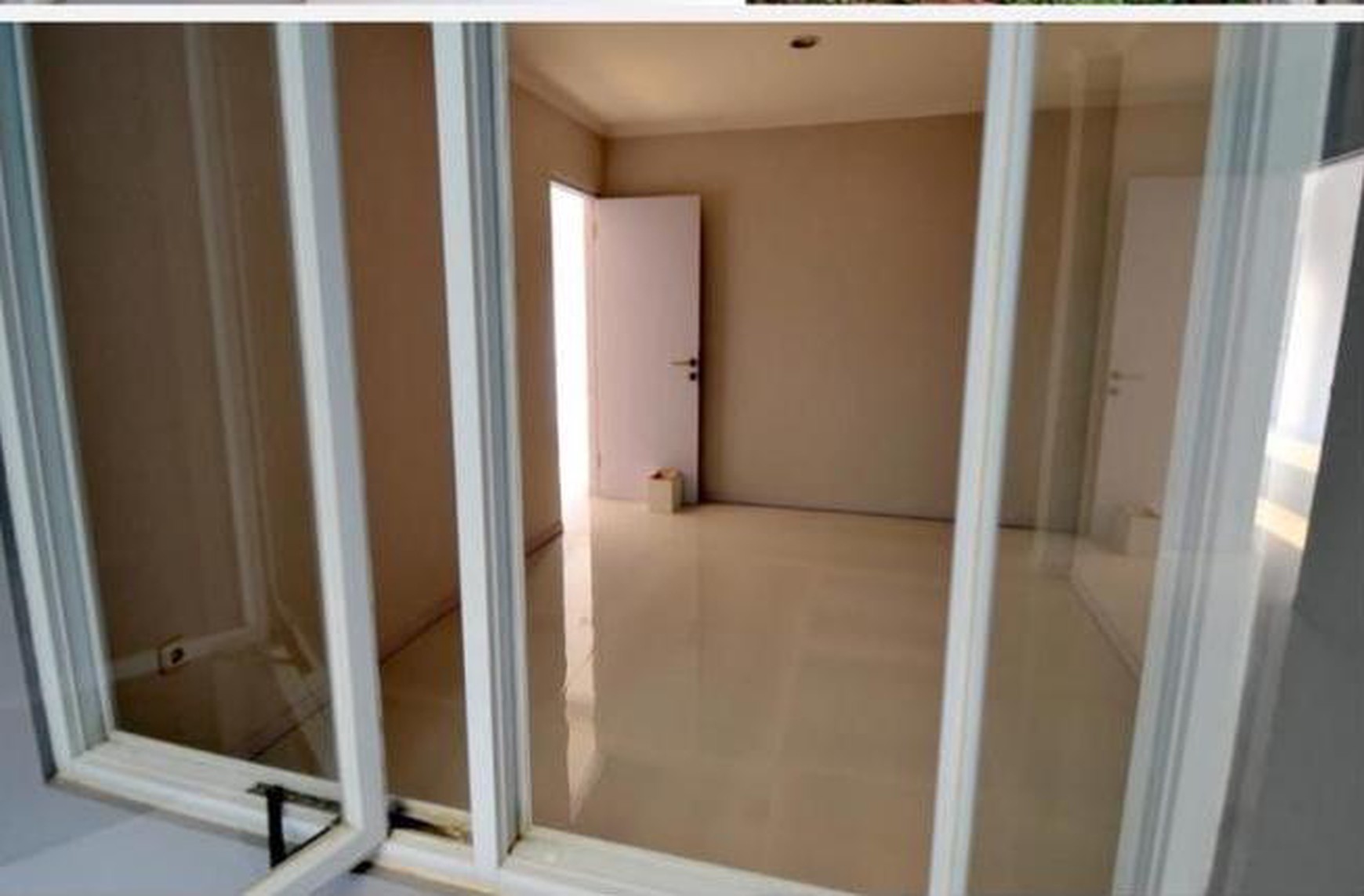 Rumah 2 Lantai, Lokasi strategis di Bintaro 