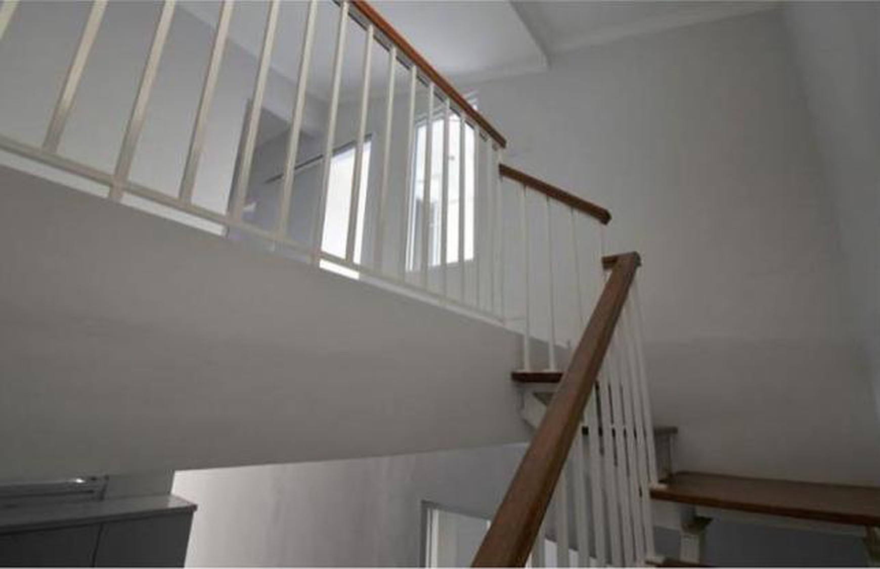 Rumah 2 Lantai, Lokasi strategis di Bintaro 