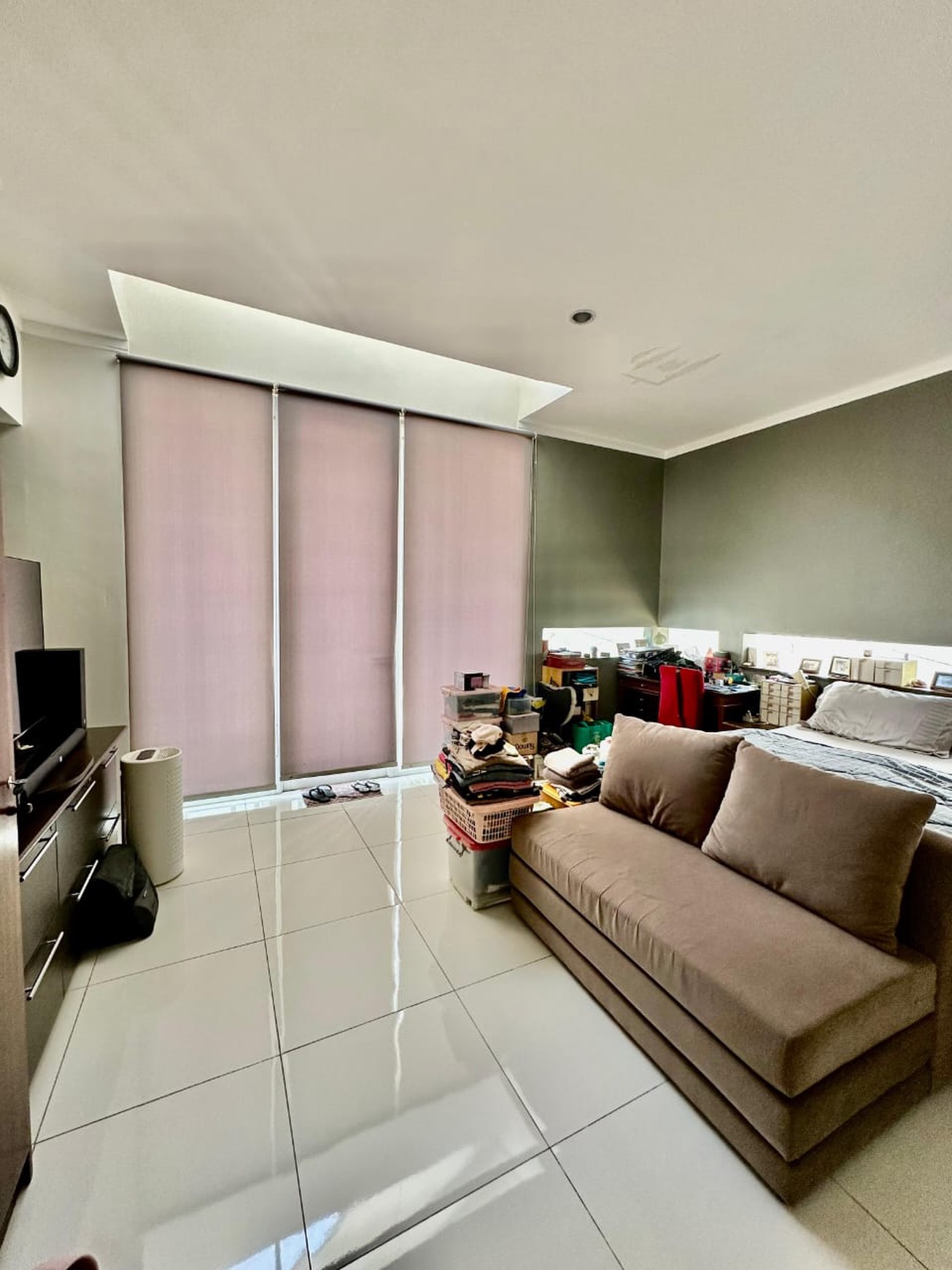 Rumah 2 Lantai Semi Furnished Siap Huni Dalam Cluster dengan Luas 207 m2 @Bintaro Sektor 9