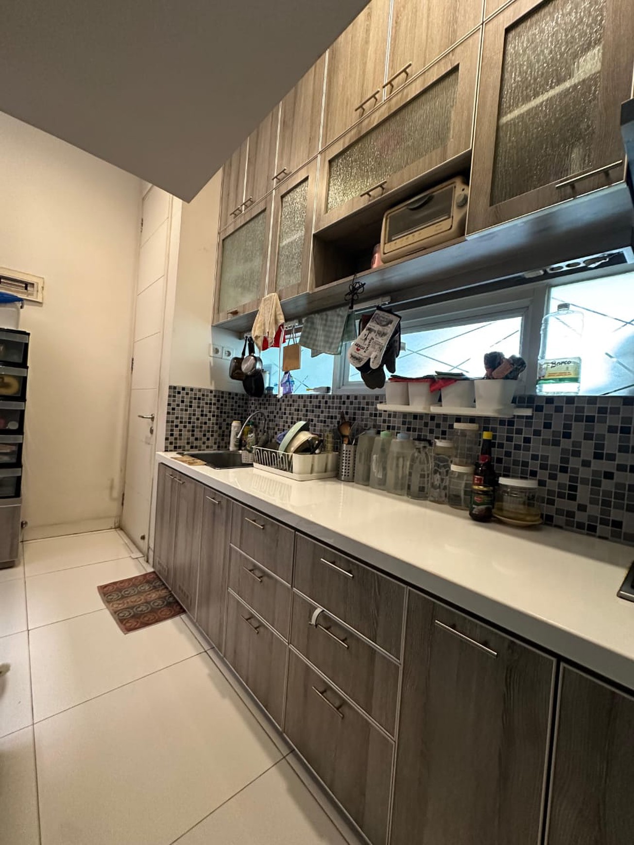 Rumah 2 Lantai Semi Furnished Siap Huni Dalam Cluster dengan Luas 207 m2 @Bintaro Sektor 9