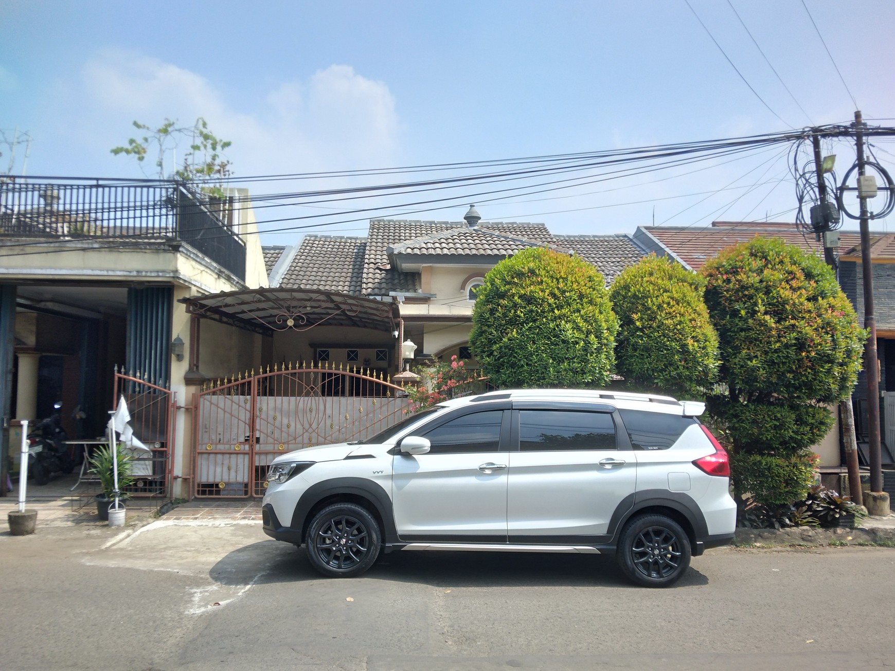 Rumah di Boulevard Villa Nusa Indah 3 boulevard harga nego