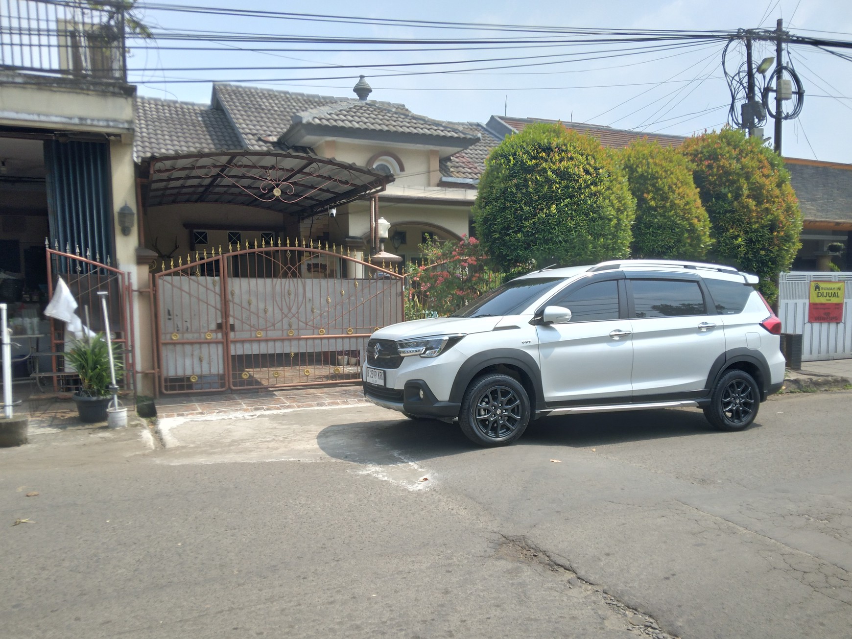 Rumah di Boulevard Villa Nusa Indah 3 boulevard harga nego