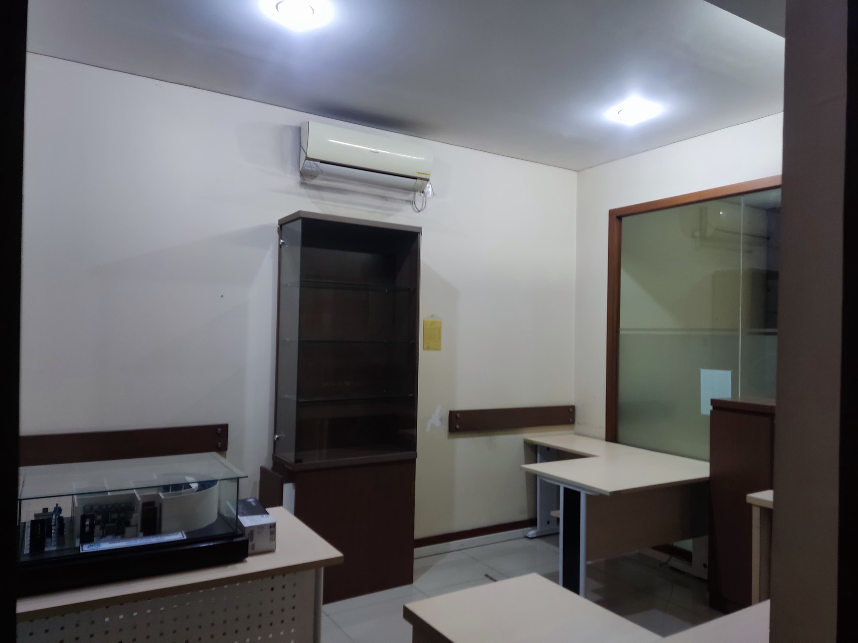 DIJUAL RUKO/BANGUNAN KOMERSIAL UNTUK BISNIS