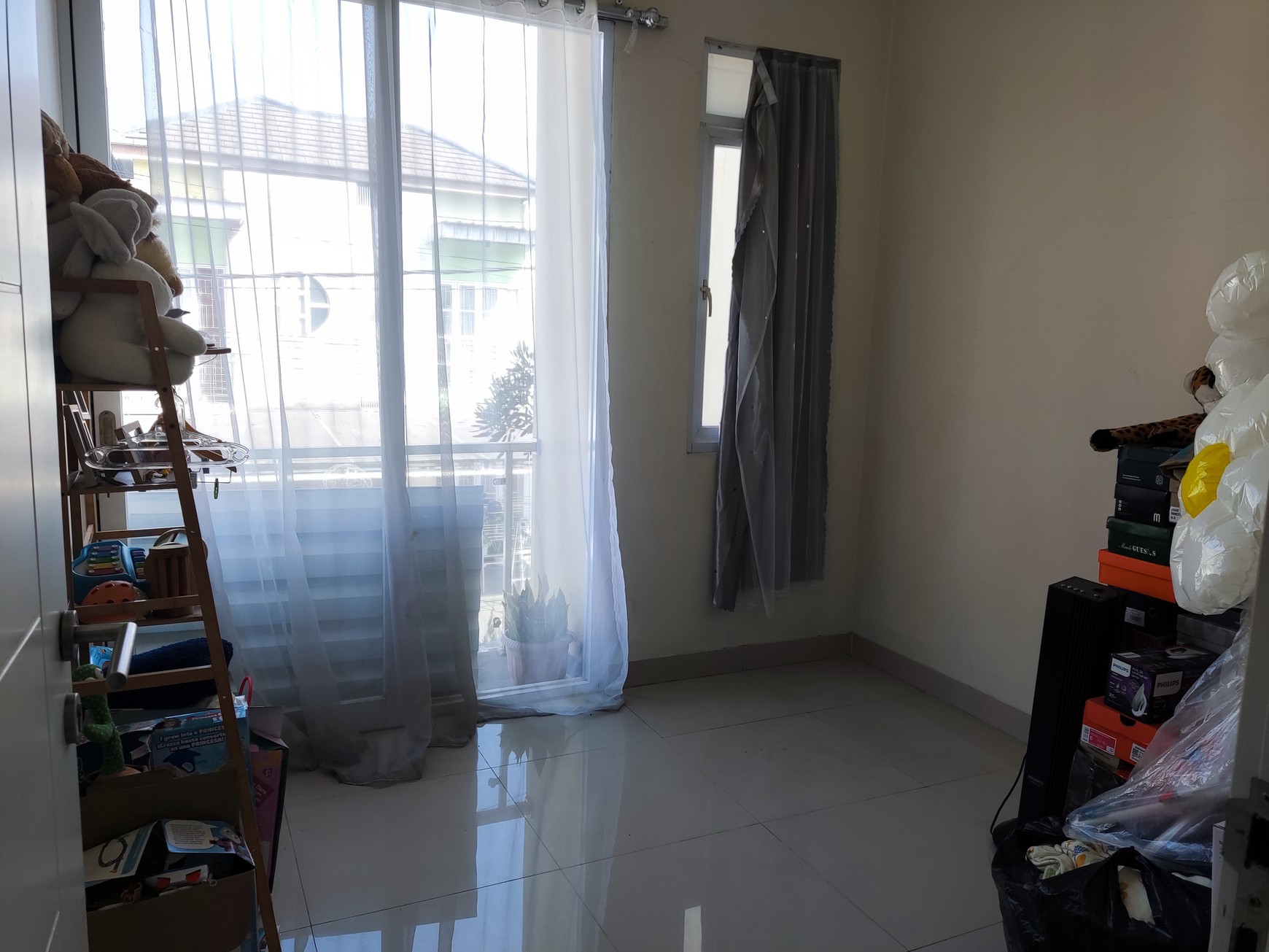 Rumah tenang dan nyaman Graceland Residence,Antapani Bandung!