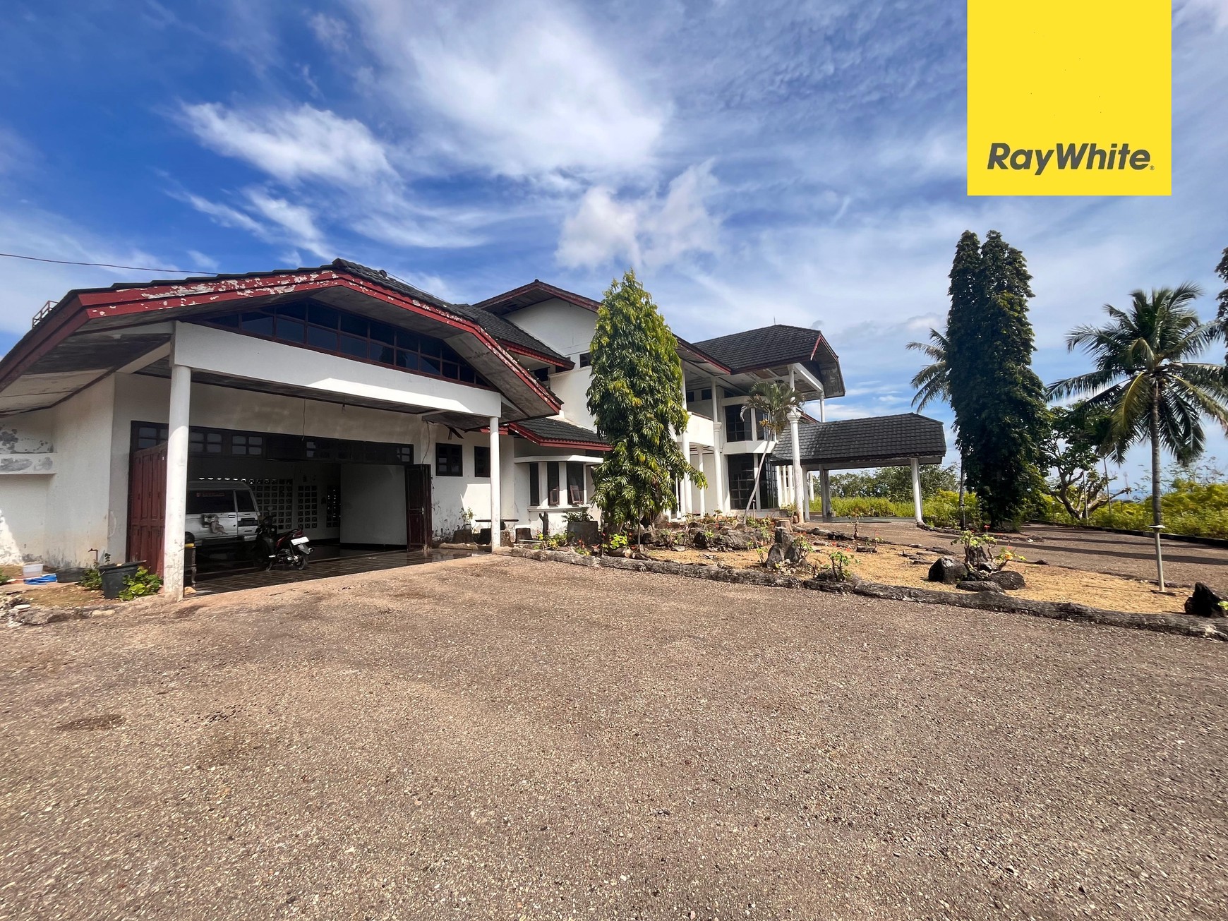 Disewakan Rumah Villa Dijalan Raya Fetor Foenay Kupang Nusa Tenggara Timur