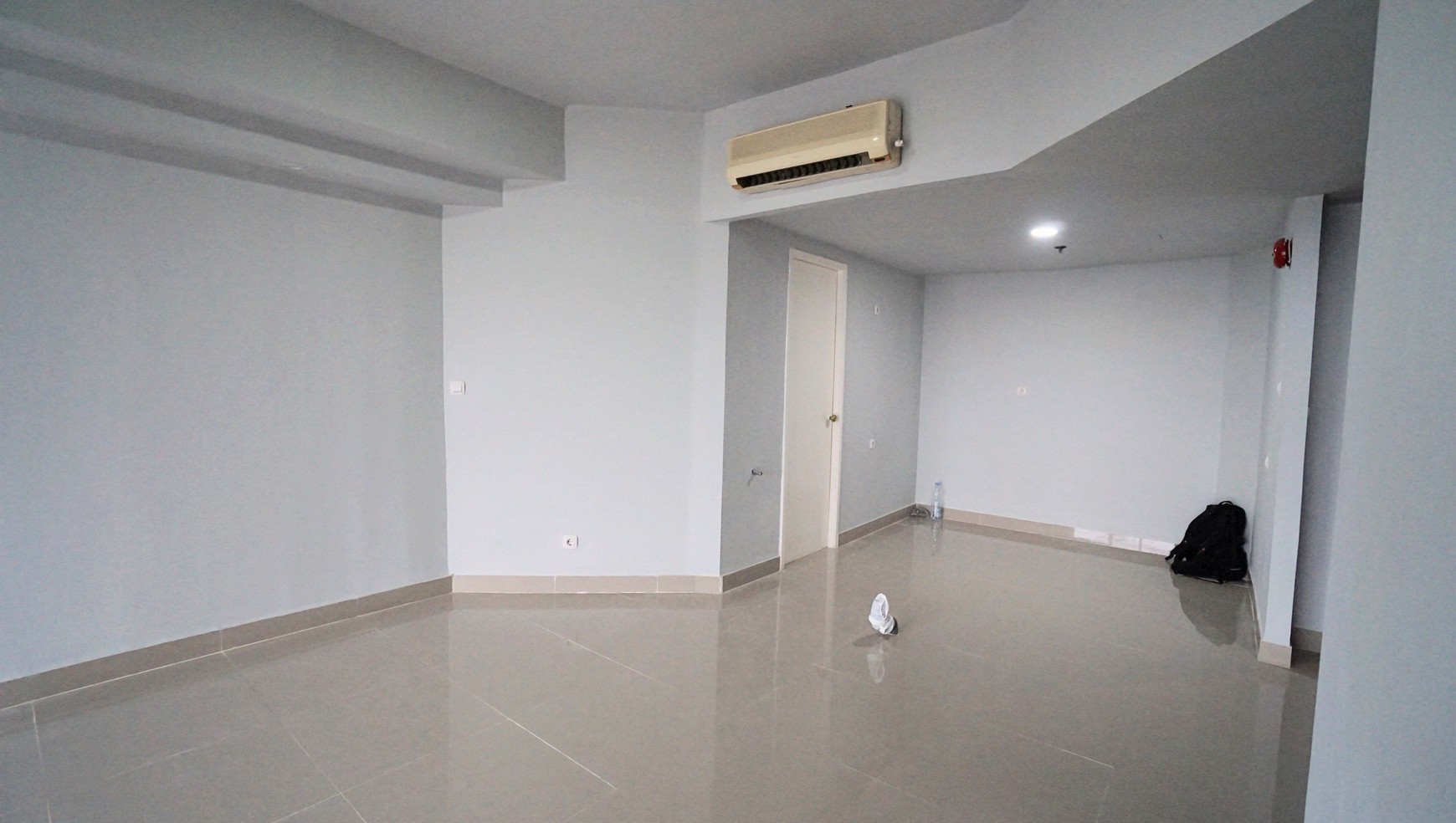 Apartment 2BR Taman Anggrek View Bagus Sudah Cat Ulang