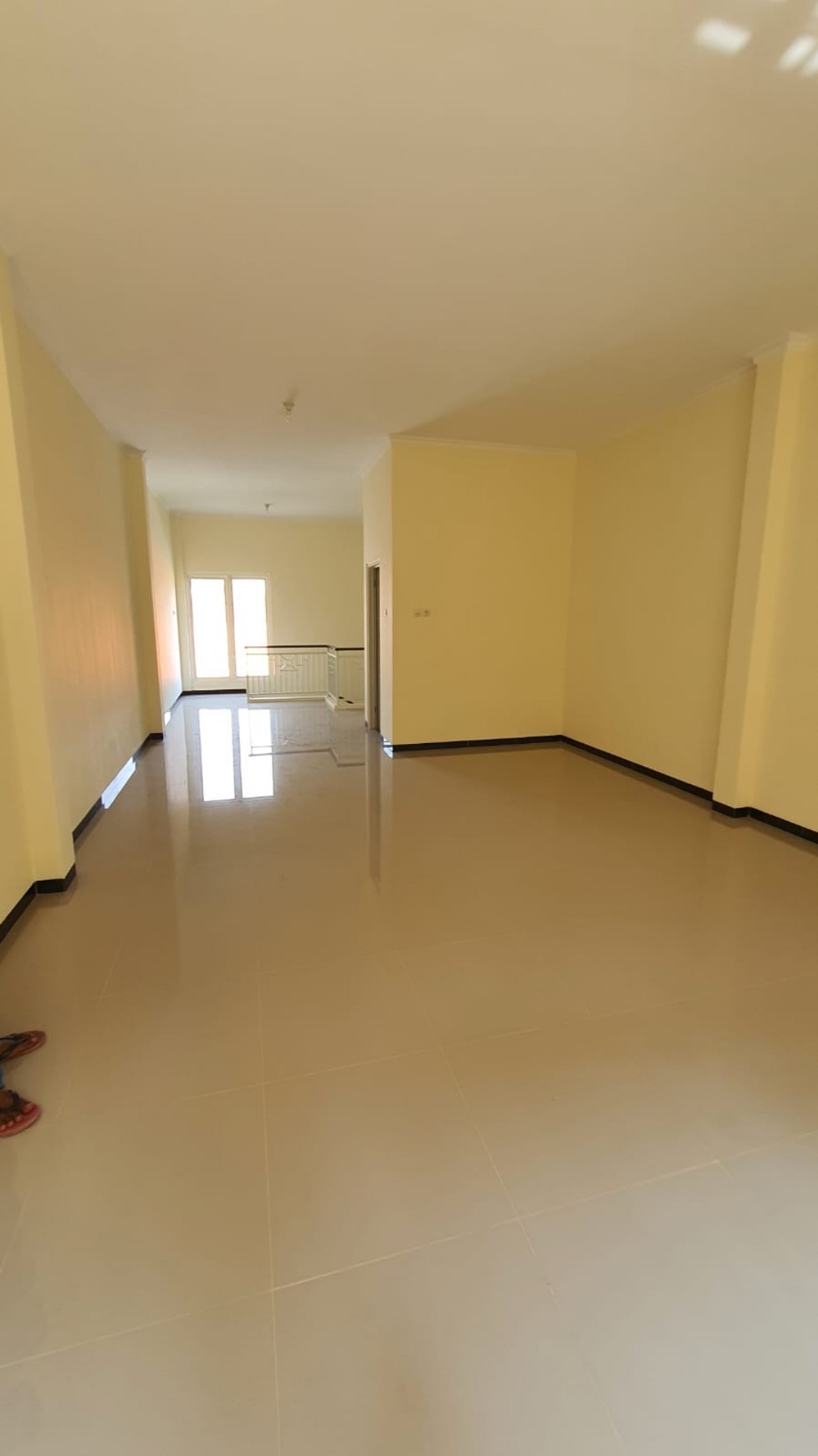 Dijual Ruko Baru Gress Ketintang Baru Selatan