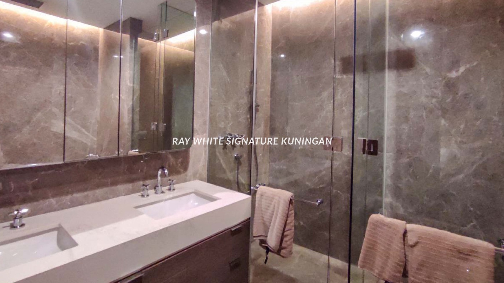 Apartemen Mewah Verde Two High Floor 4 Bedroom di Setiabudi