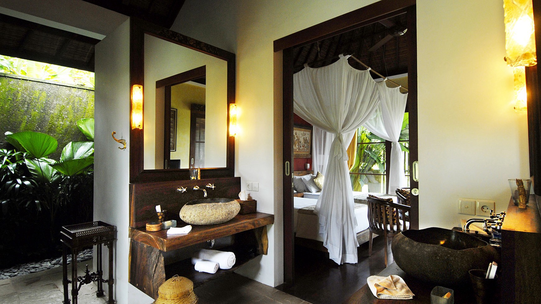 For Sale Villa on 8.160 Sqm of Land with Lush Widespread Views of Rice Fields and Green Valley