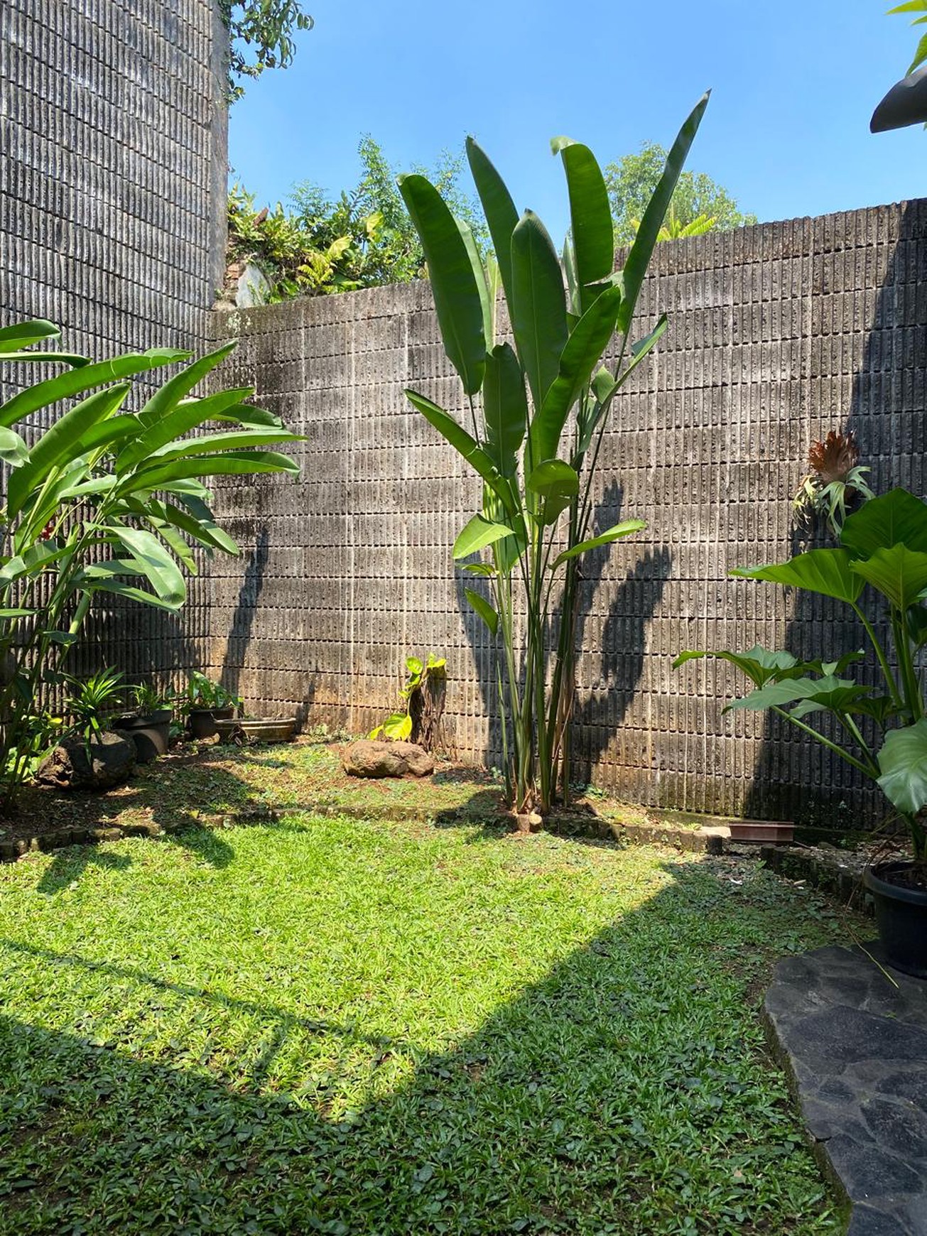 Cinere mega cinere luas 375 rumah klasik dan homey dekat tol desari