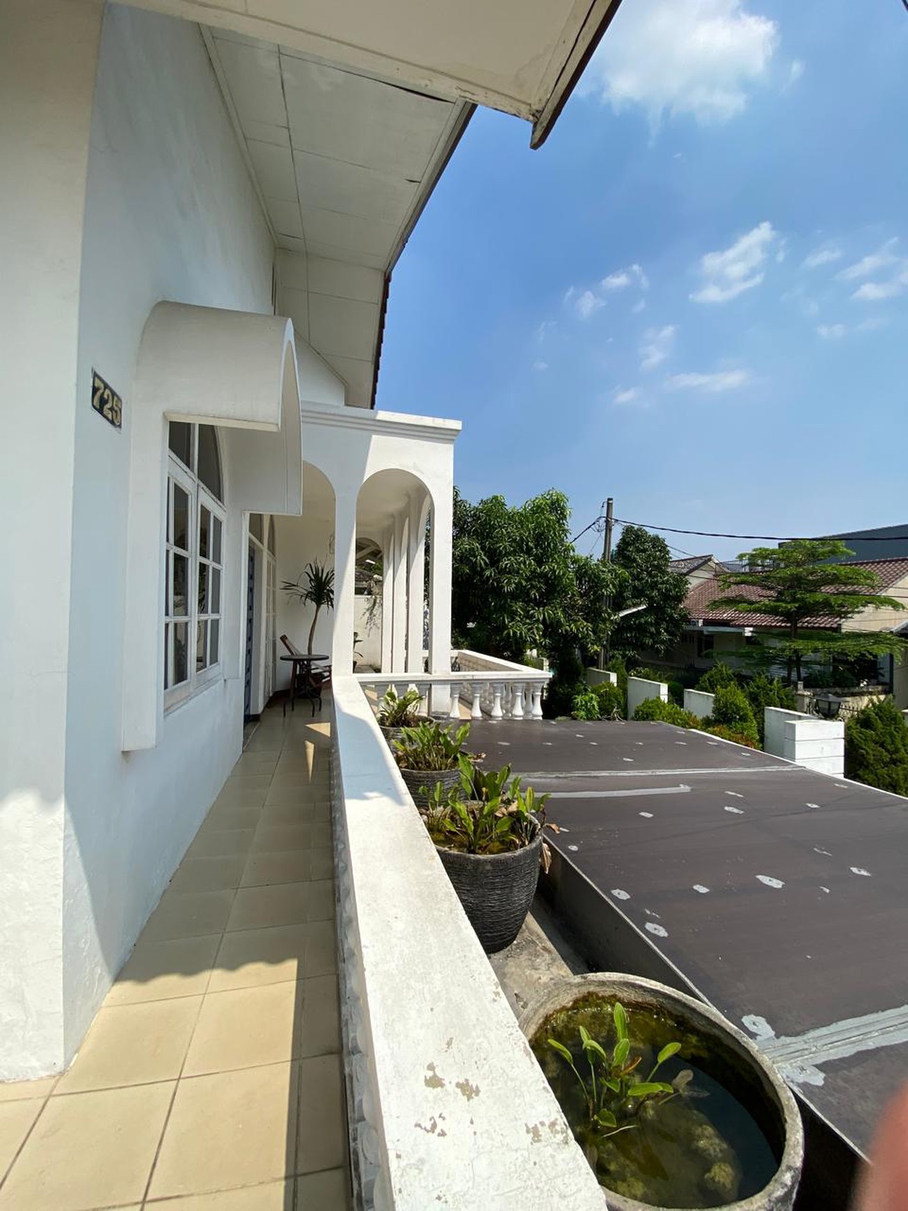 Cinere mega cinere luas 375 rumah klasik dan homey dekat tol desari