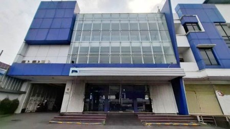 Gedung Showroom Mobil, Jl Kartini, Depok