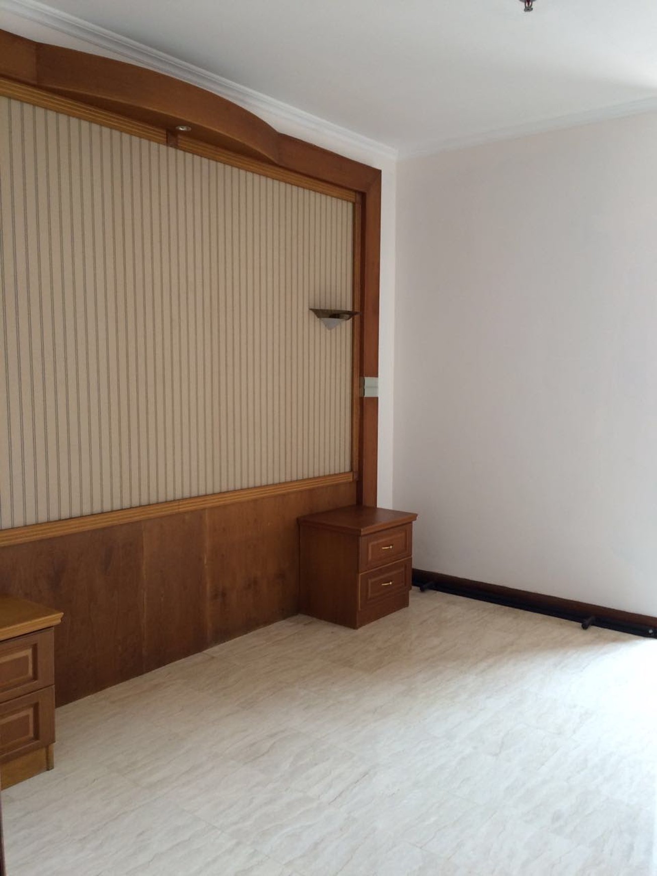 Apartemen Niaz Emerald di sekitar TB Simatung JakSel....