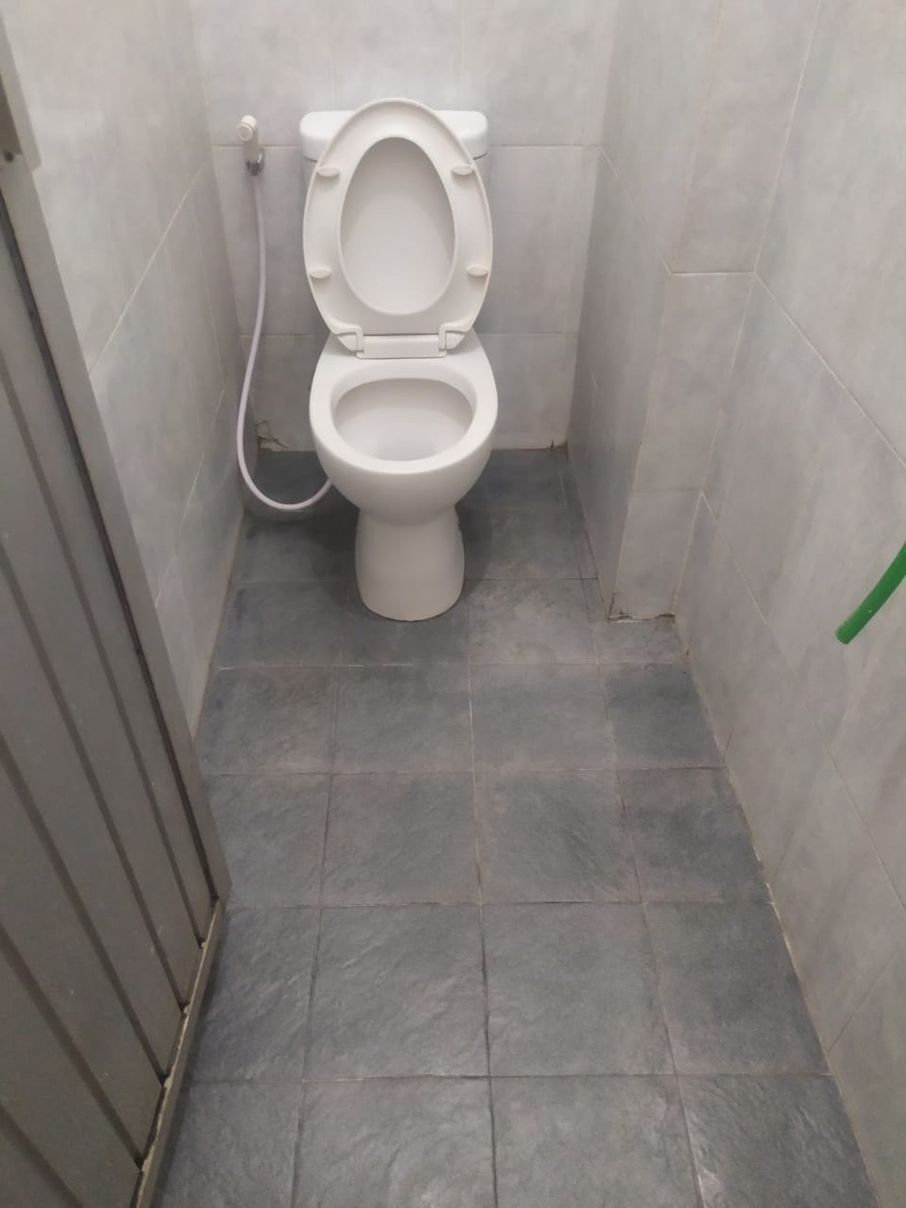 Ruko 3 Lantai Cocok Untuk Usaha Di Jl Godean Dekat Mirota Godean