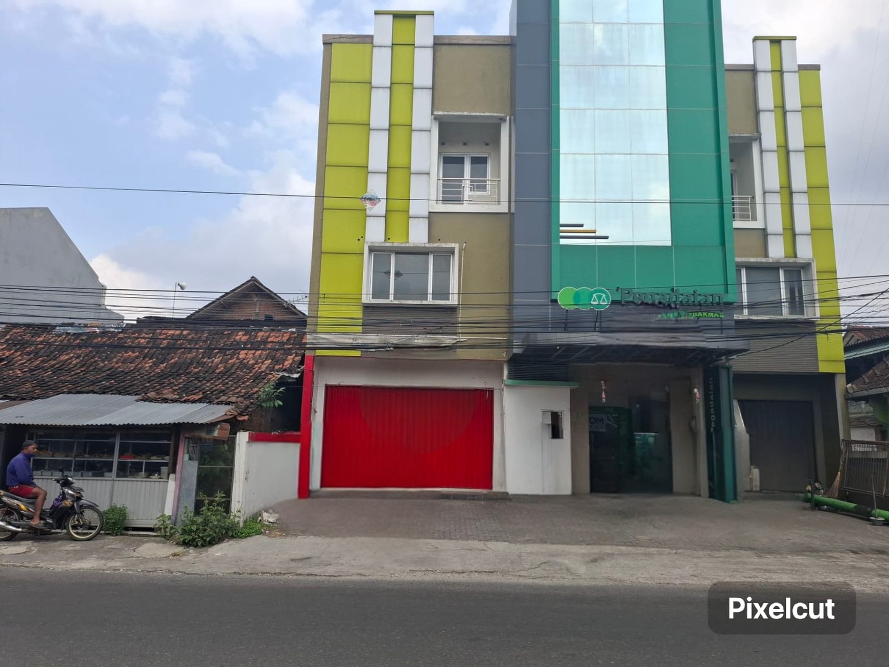 Ruko 3 Lantai Cocok Untuk Usaha Di Jl Godean Dekat Mirota Godean