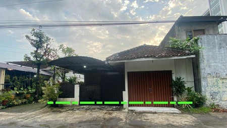 Rumah 7 Kamar Lokasi Premium Dekat Jl Magelang, JCM dan UGM Yogyakarta