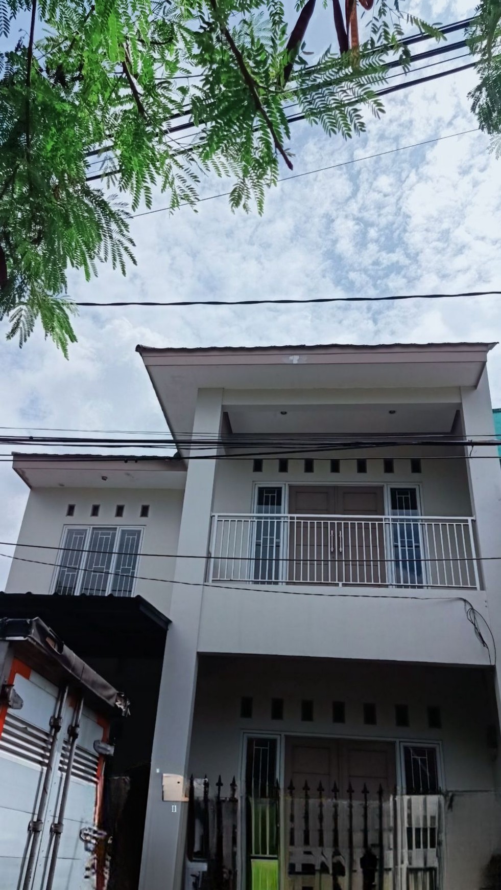 Rumah siap huni di ciputat