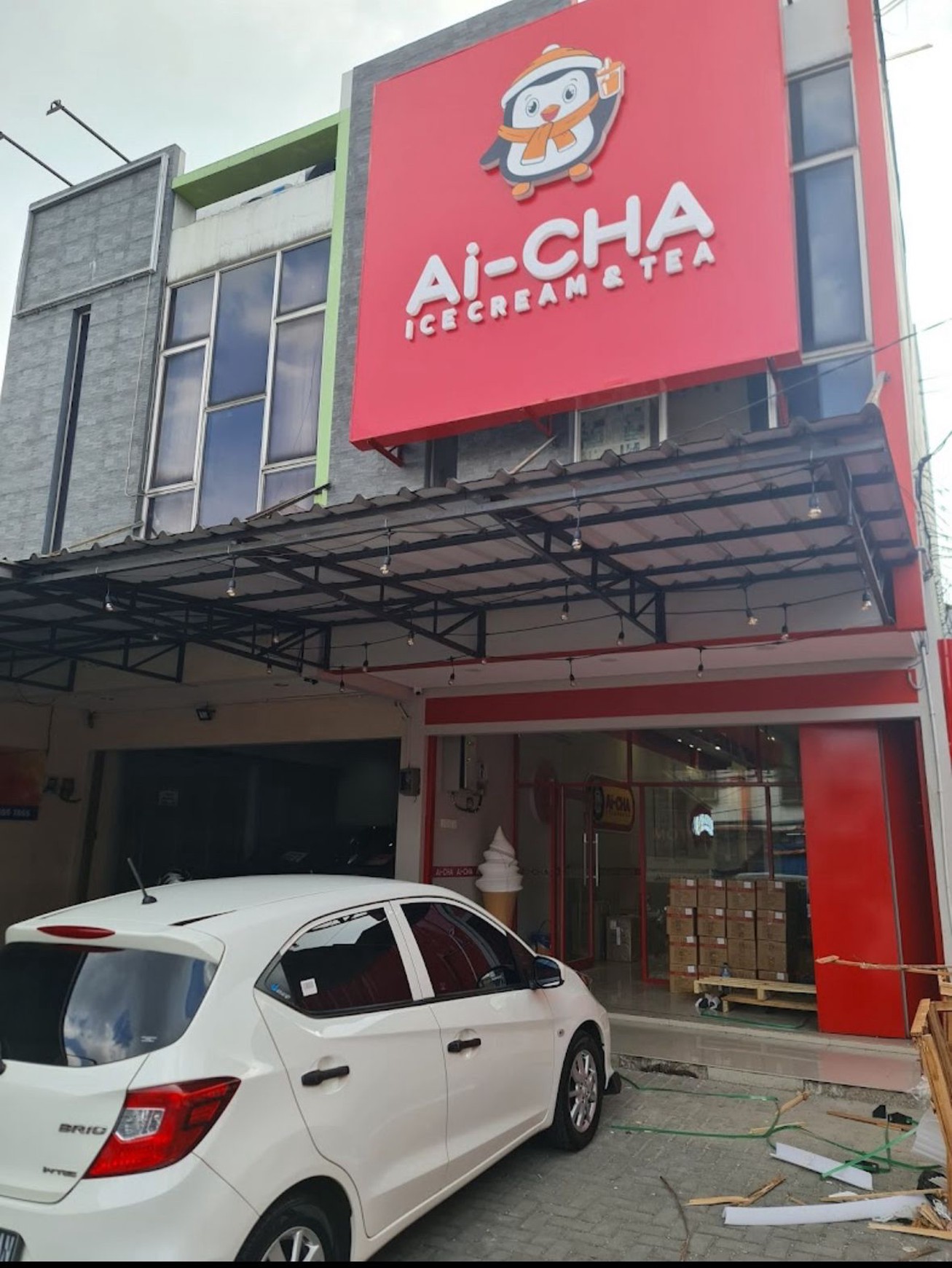 Disewakan Ruko 2.5 lantai di Mainroad Gunung Batu