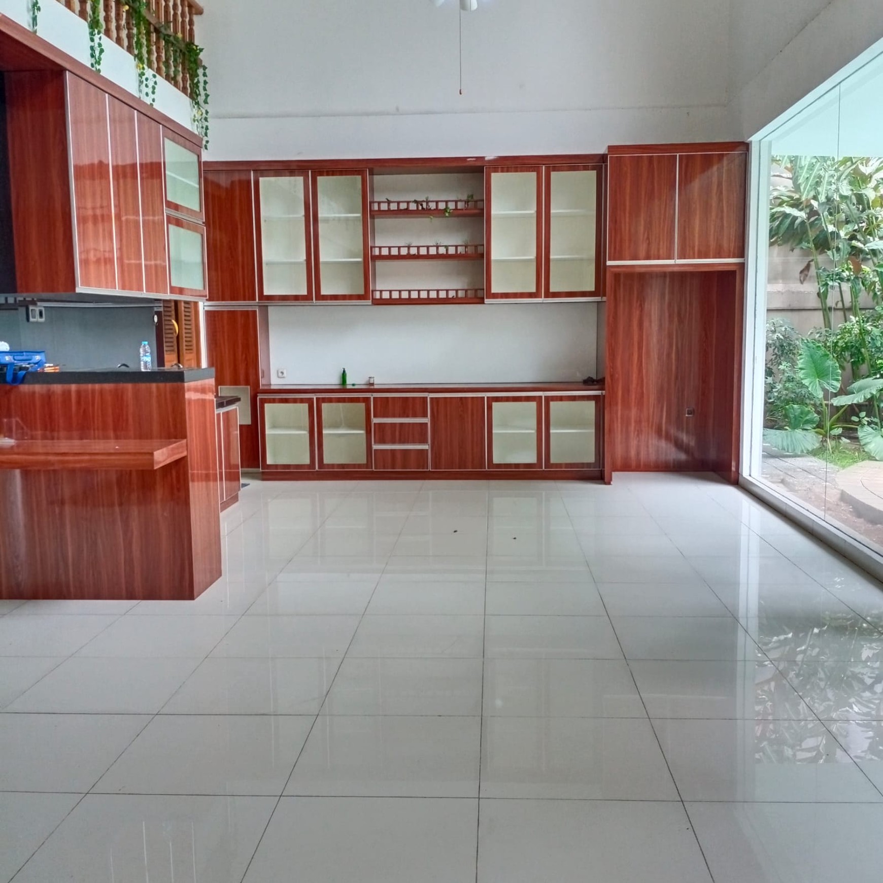 Dijual Rumah siap huni Dijalan Duta Permai Pondok Indah