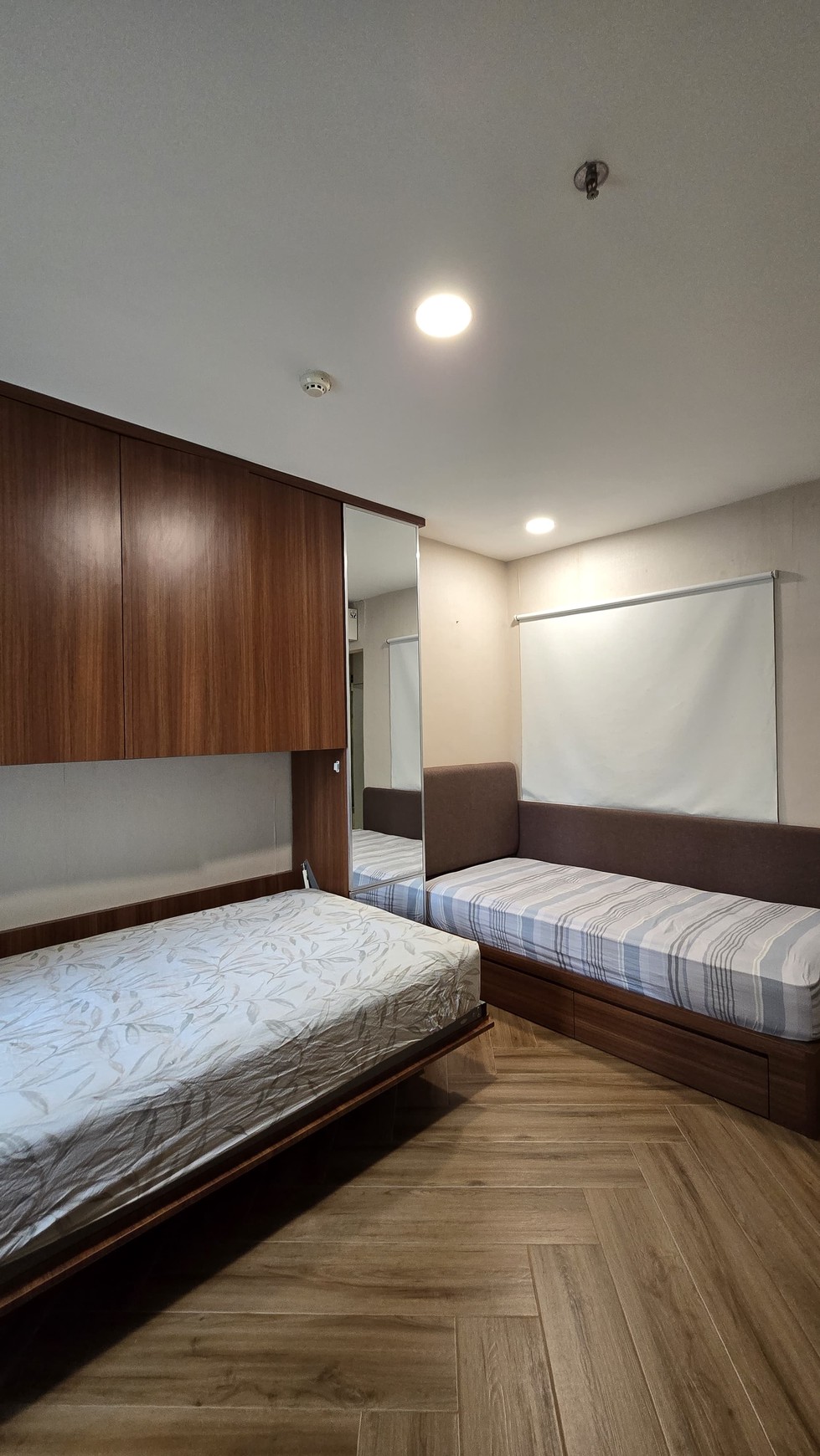 Dijual Apartemen Somerset Permata Berlian , 3BR , Well Maintained