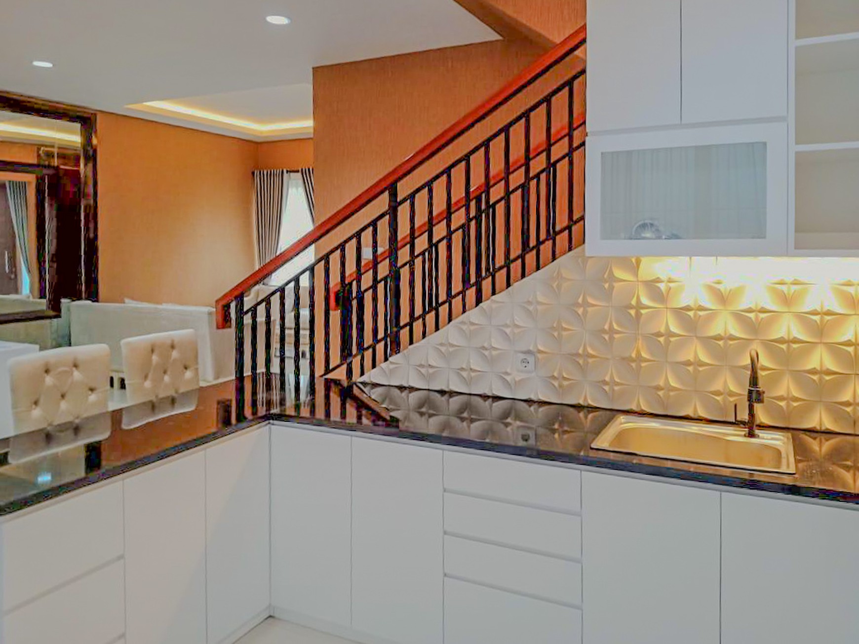 RUMAH TOWNHOUSE LAVANYA HILLS RESIDENCE CINERE, DEKAT VILLA CINERE MAS