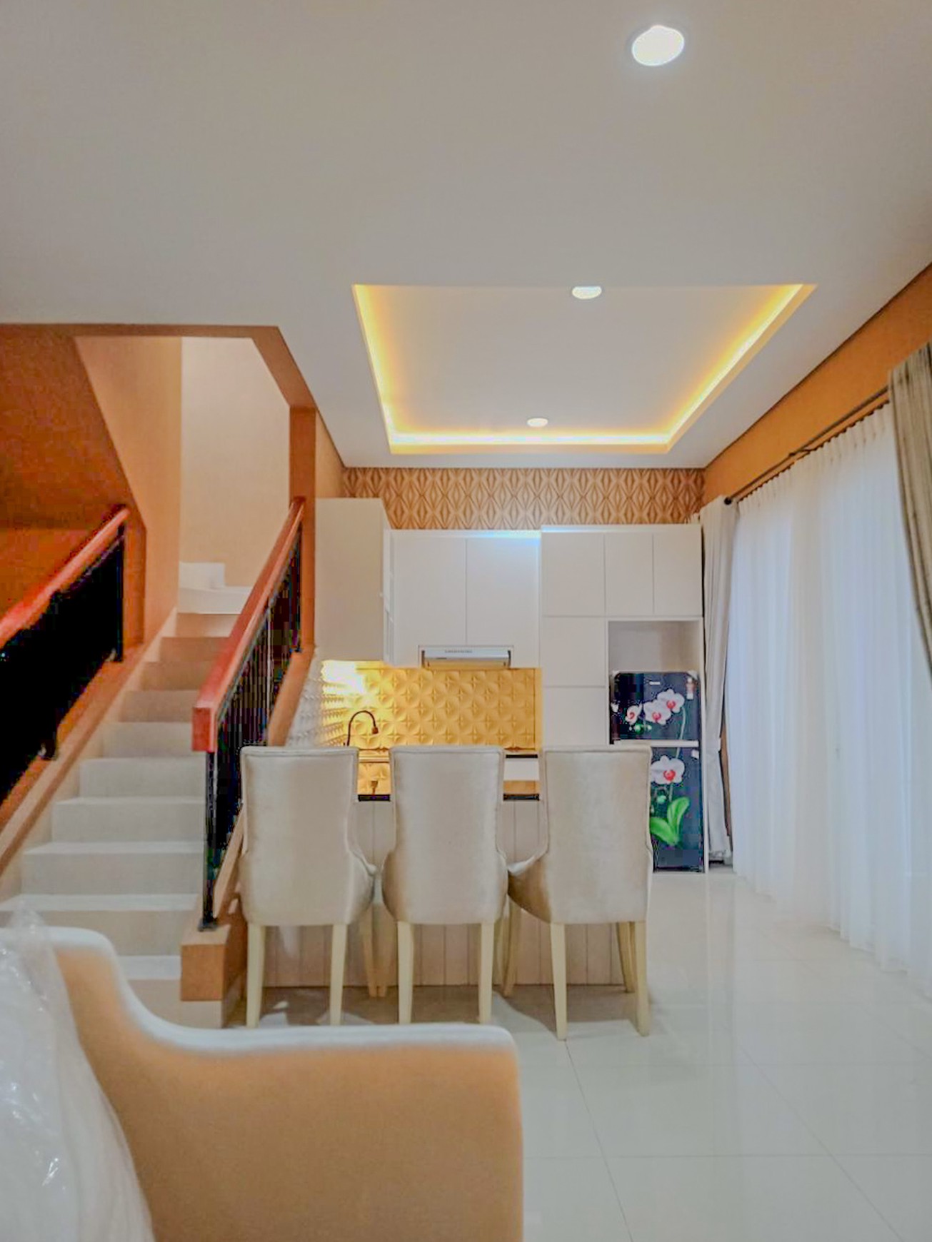 RUMAH TOWNHOUSE LAVANYA HILLS RESIDENCE CINERE, DEKAT VILLA CINERE MAS